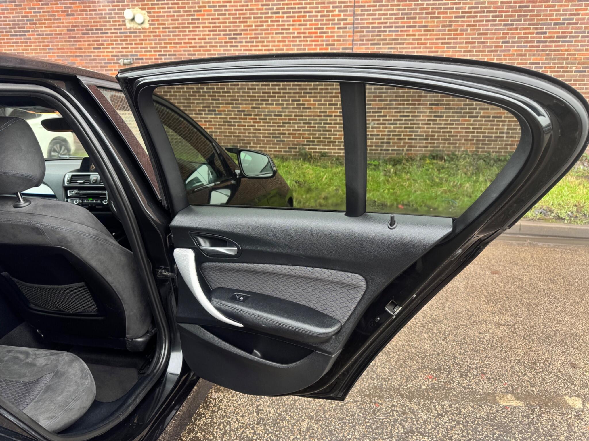 BMW 1 Series - Image 30