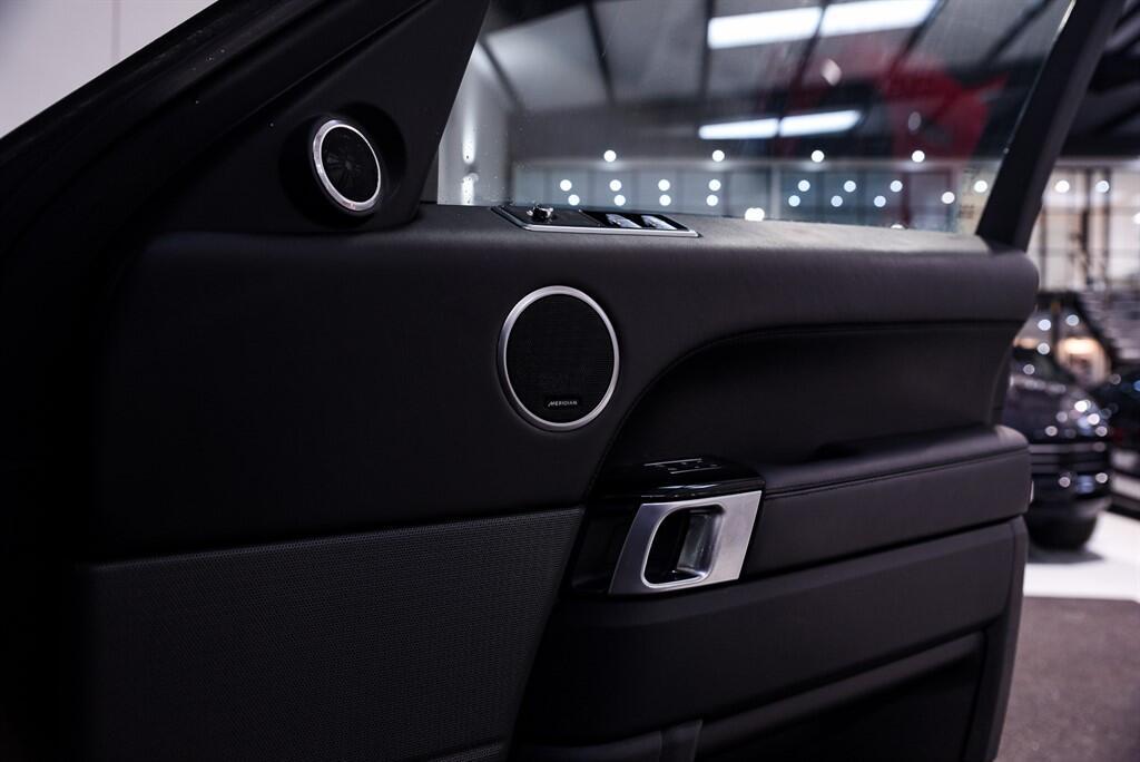 Land Rover RANGE ROVER SPORT - Image 31