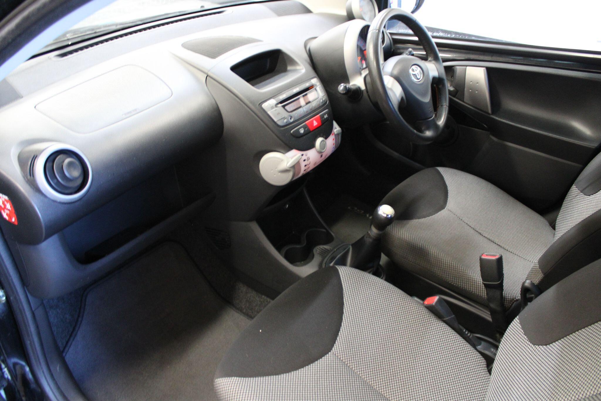 Toyota Aygo - Image 2