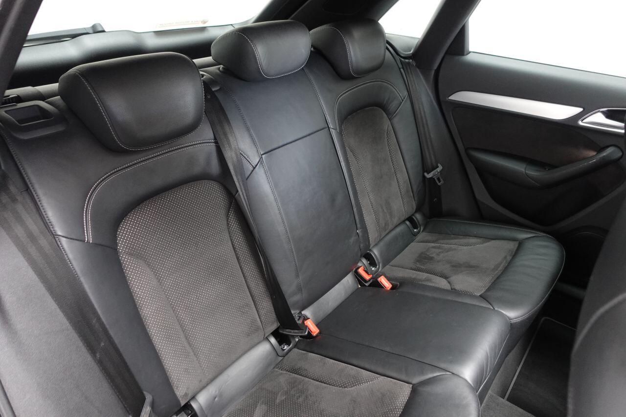 Audi Q3 - Image 15