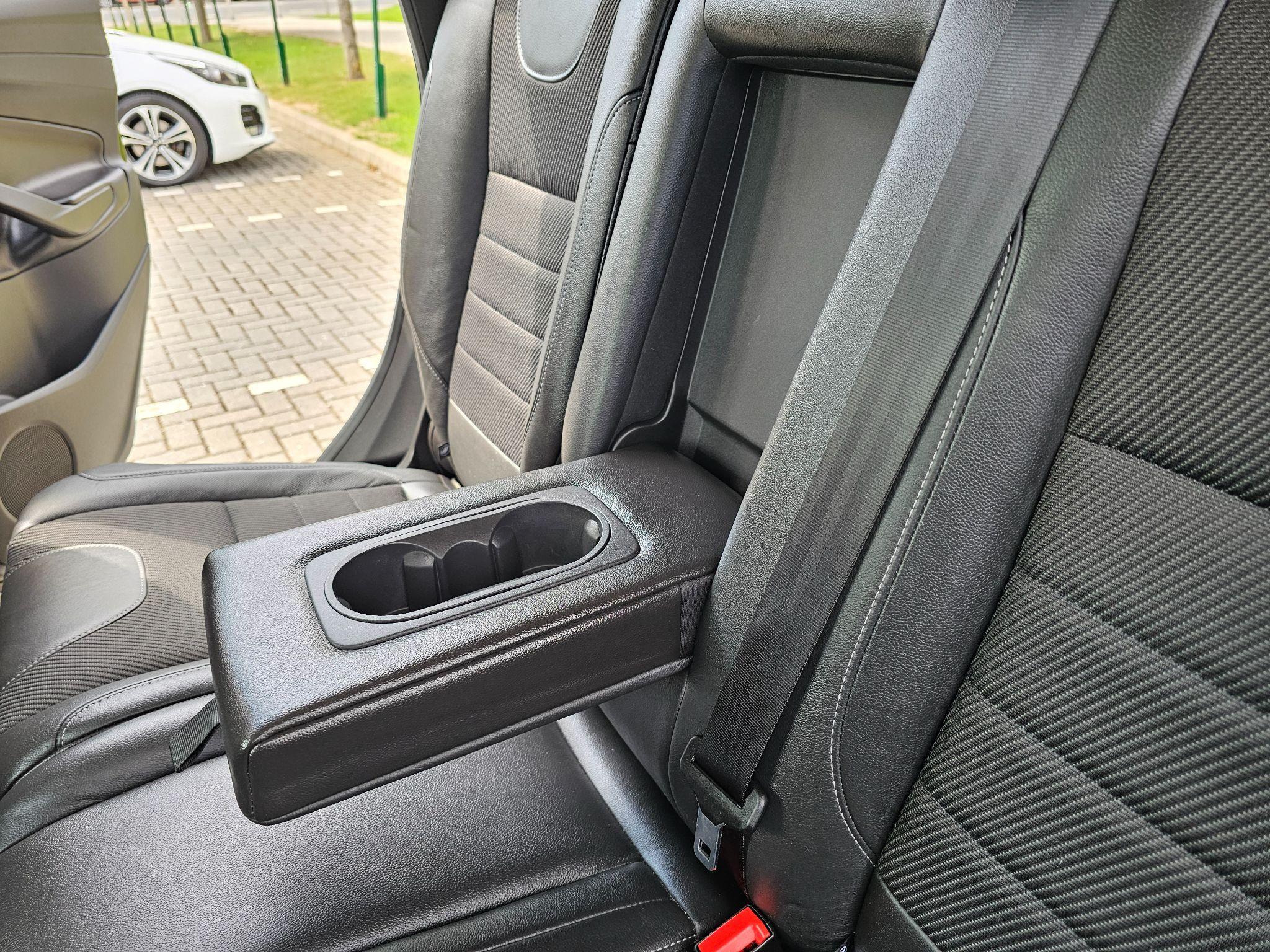 Ford Kuga - Image 18