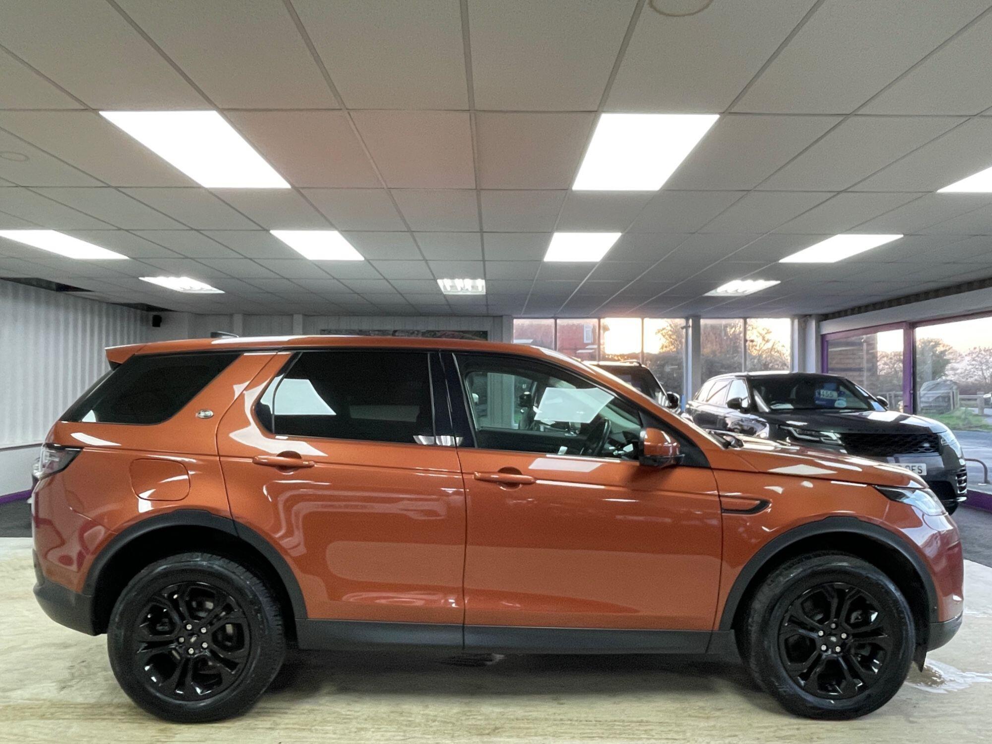 Land Rover DISCOVERY SPORT - Image 11