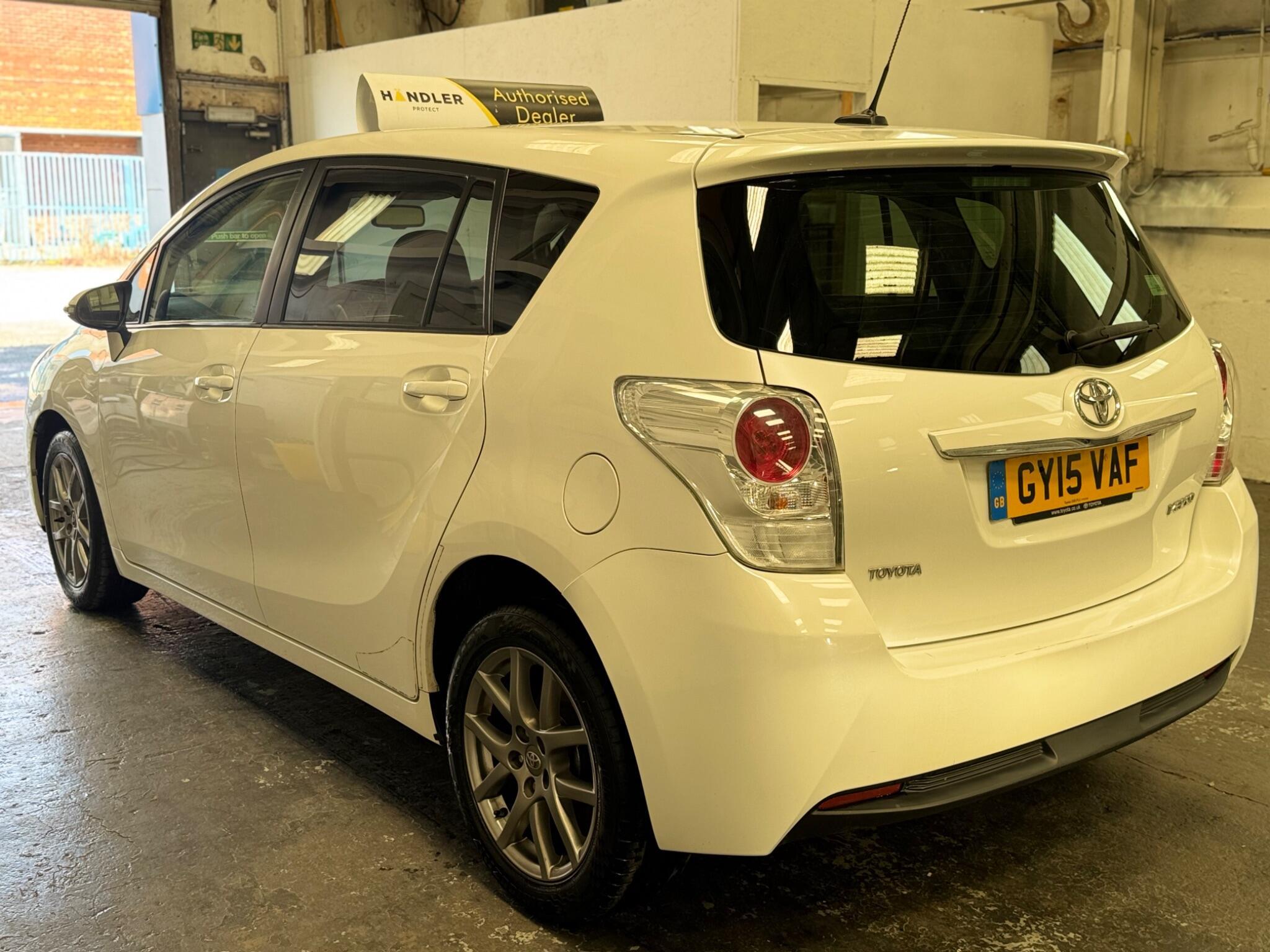 Toyota Verso - Image 14