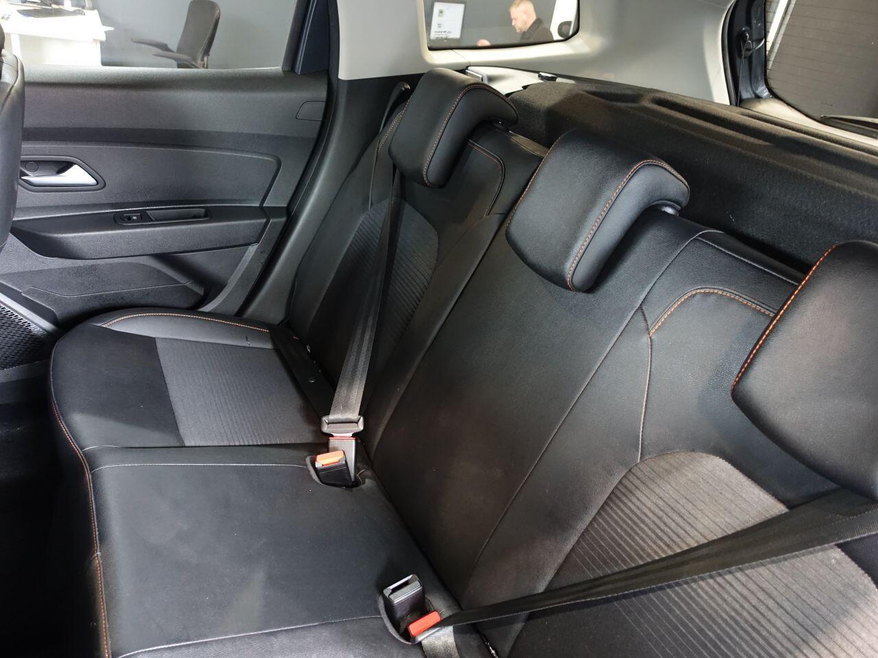 Dacia Duster - Image 18