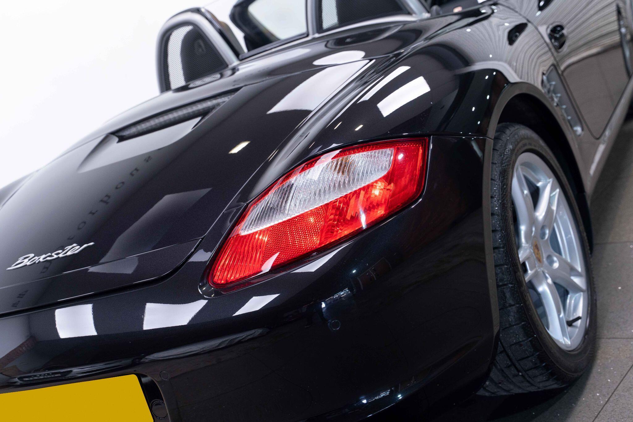 Porsche Boxster - Image 29