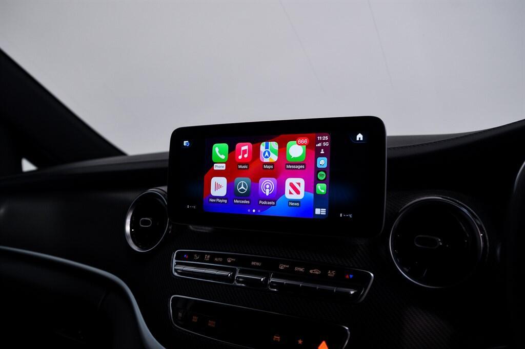 Mercedes V Class - Image 25