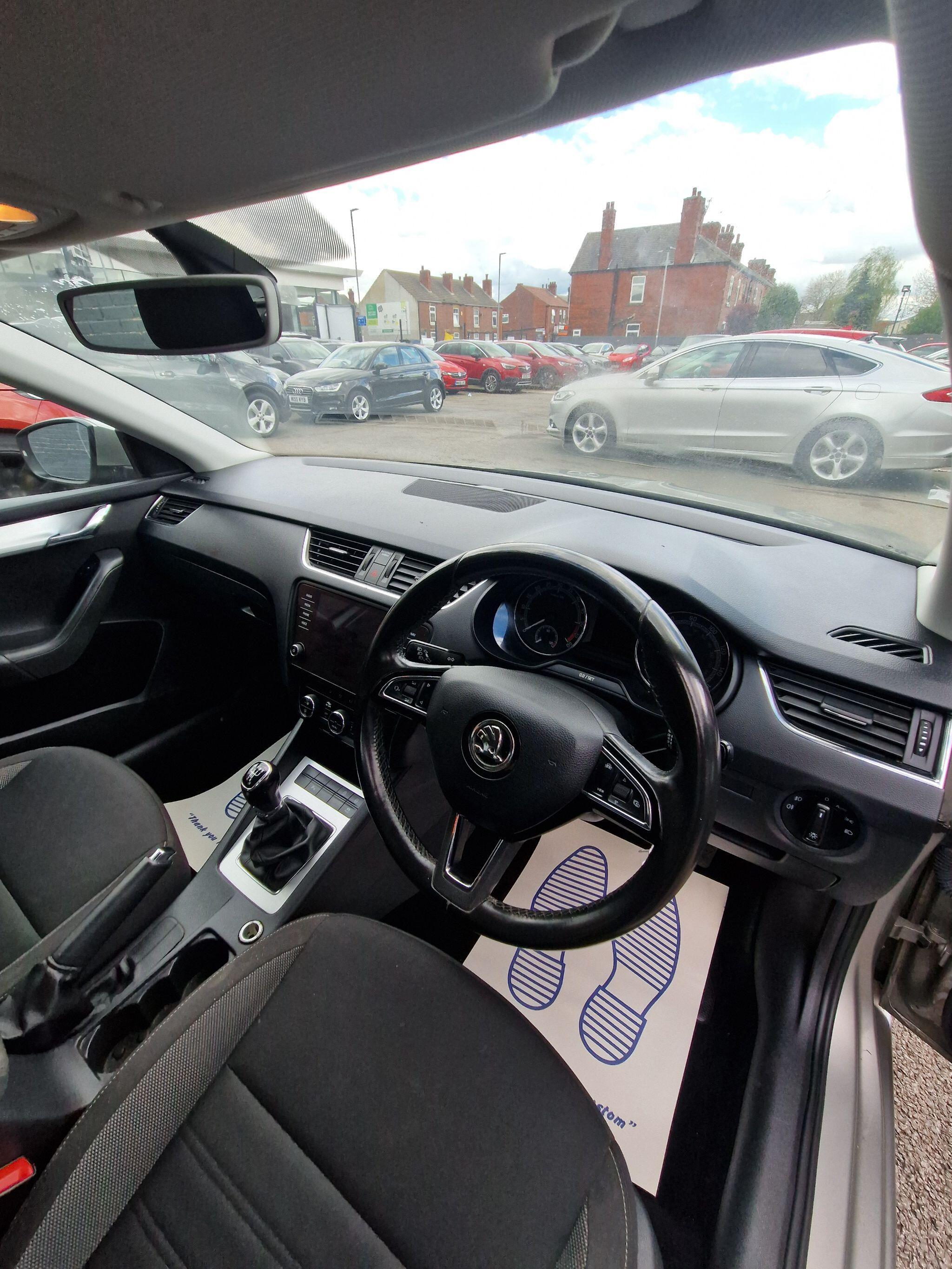 Skoda Octavia - Image 29
