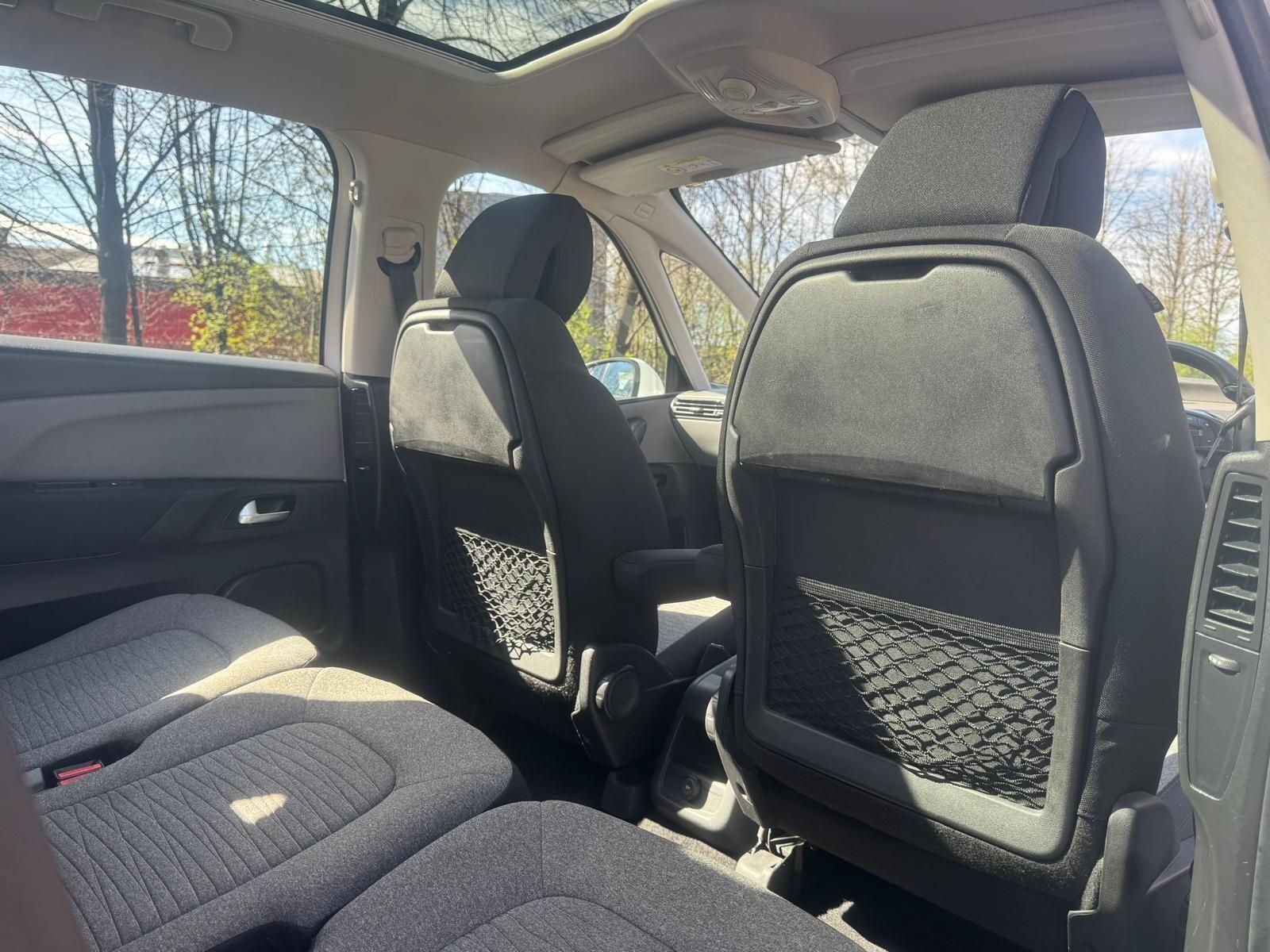 Citroen C4 Picasso - Image 28