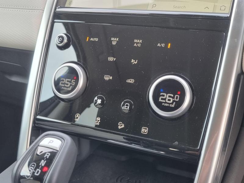 Land Rover DISCOVERY SPORT - Image 17