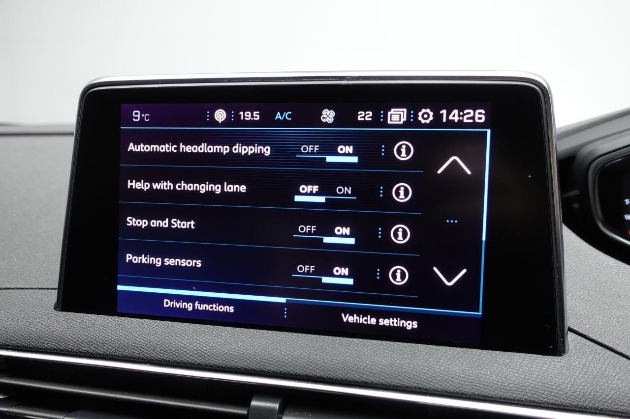 Peugeot 5008 - Image 8