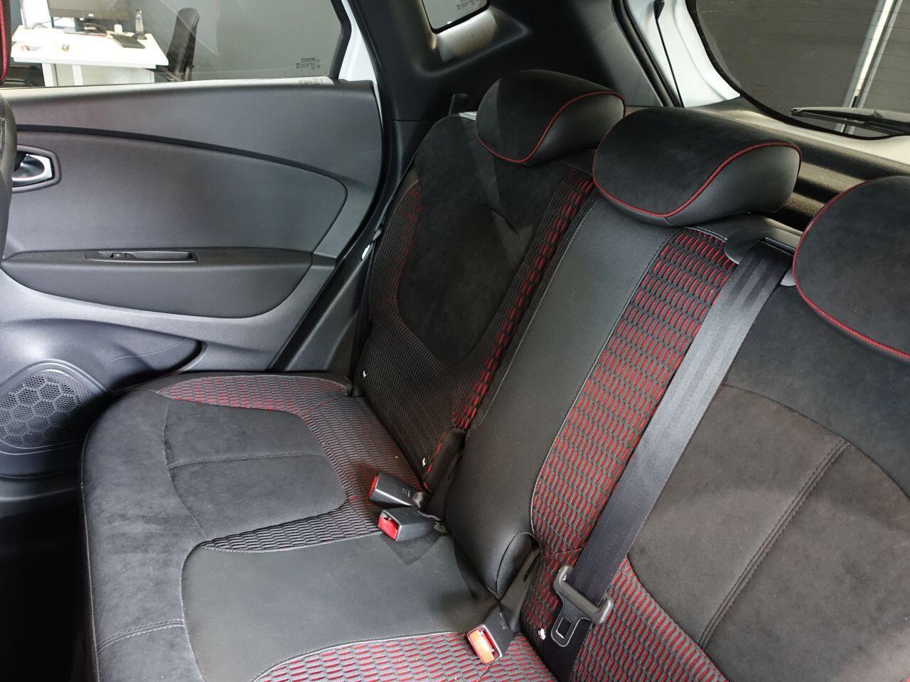 Renault Captur - Image 17