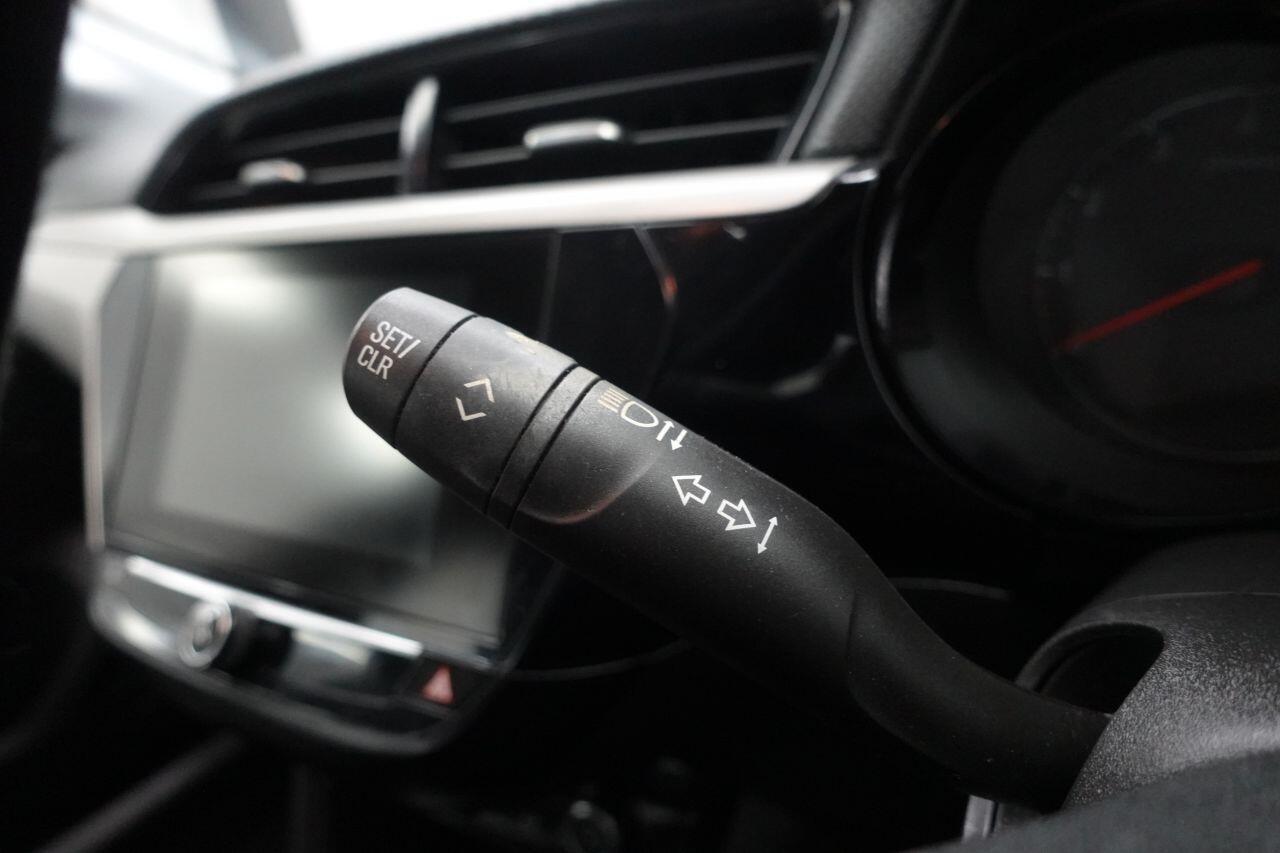 Vauxhall Corsa - Image 18
