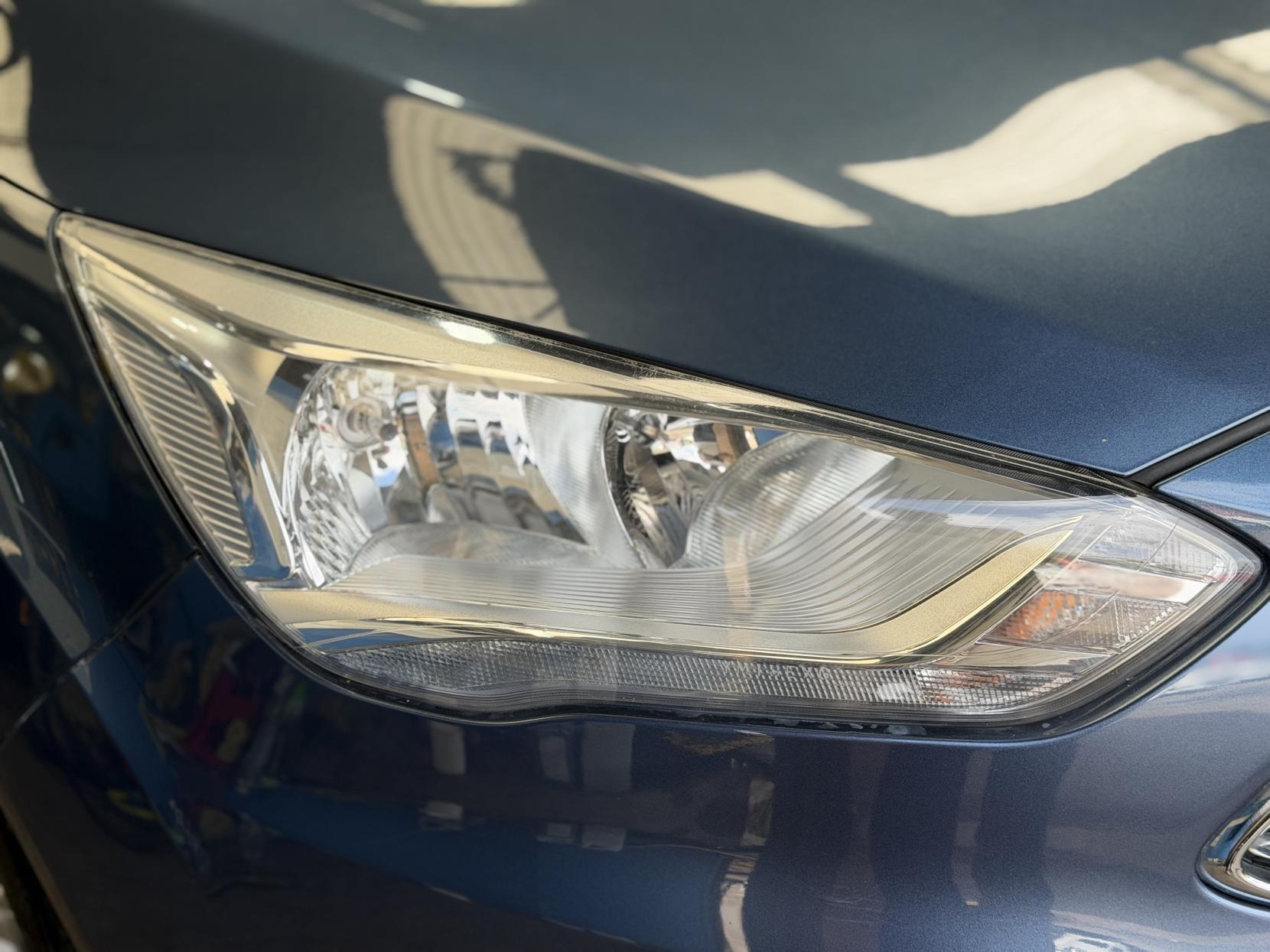 Ford C-MAX - Image 9