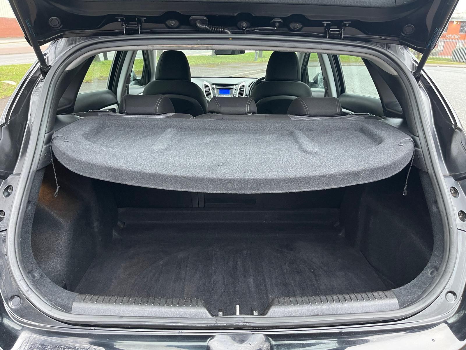 Hyundai i30 - Image 39