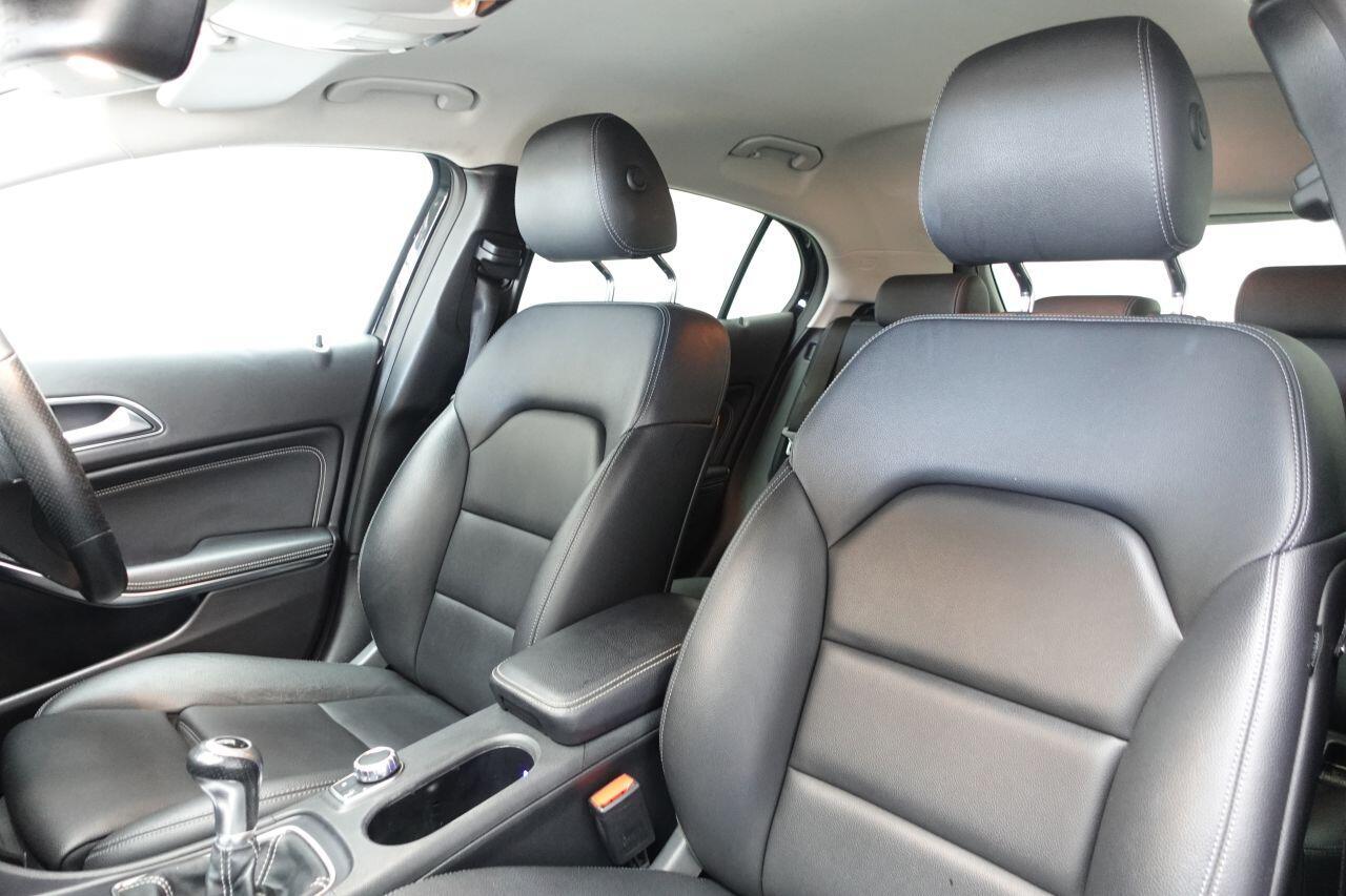 Mercedes-benz GLA - Image 17