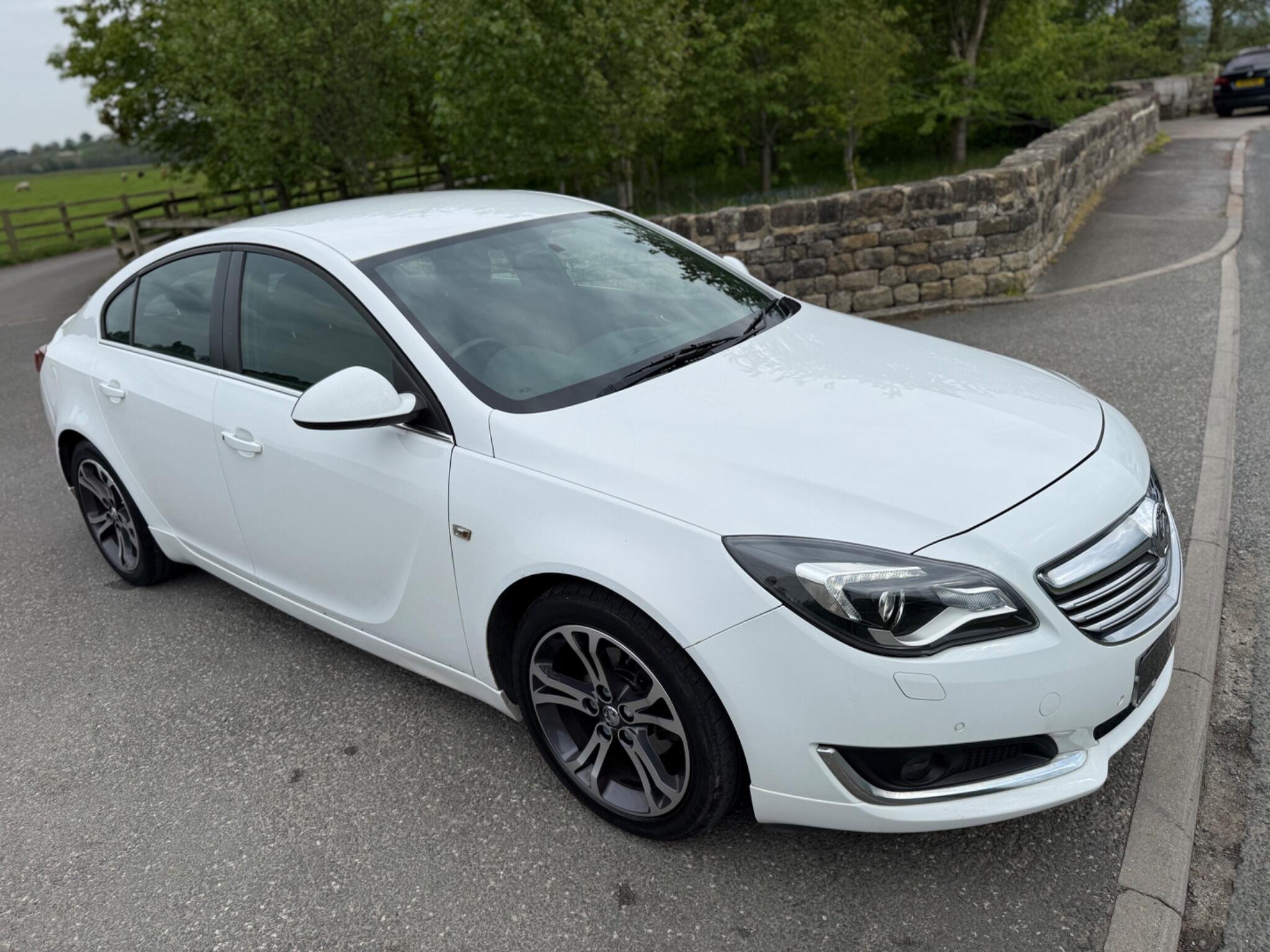 Vauxhall Insignia - Image 12