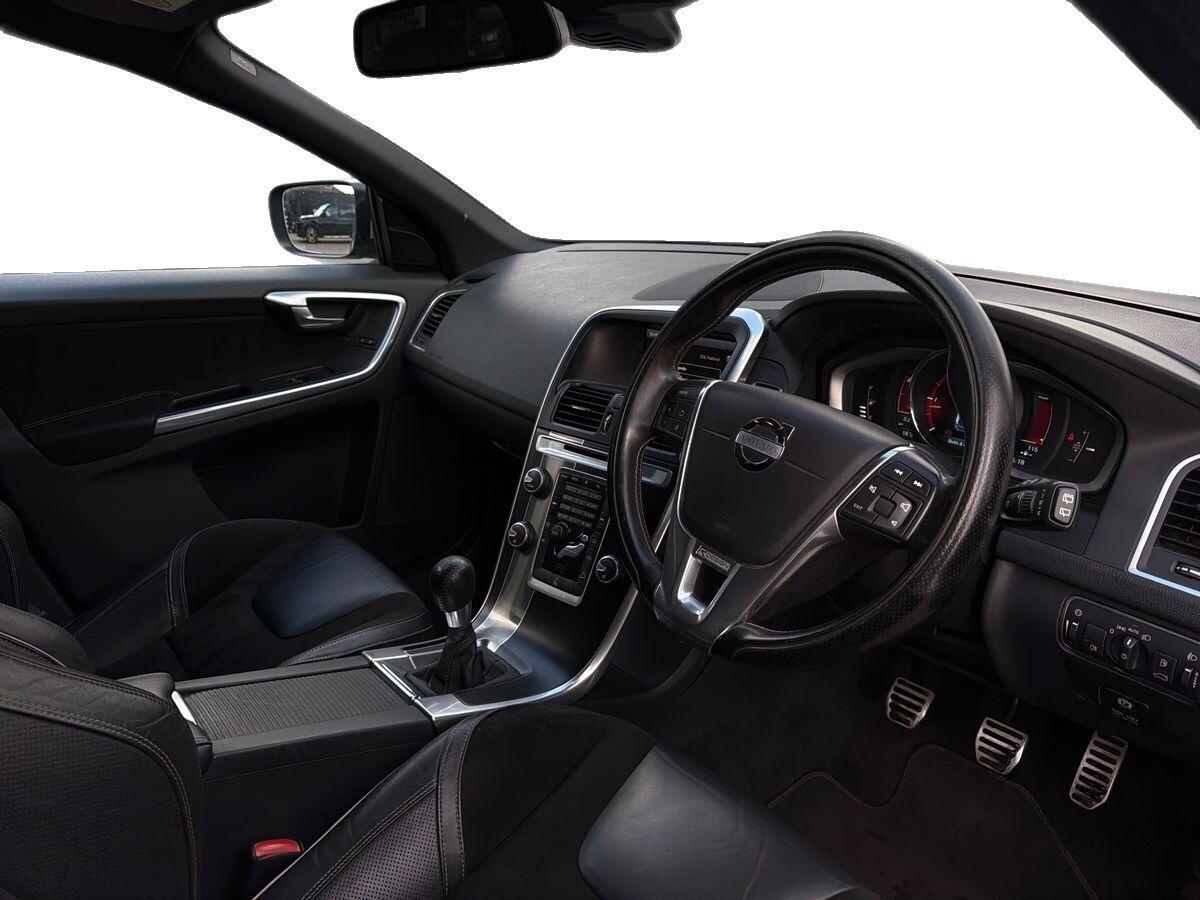 Volvo XC60 - Image 19
