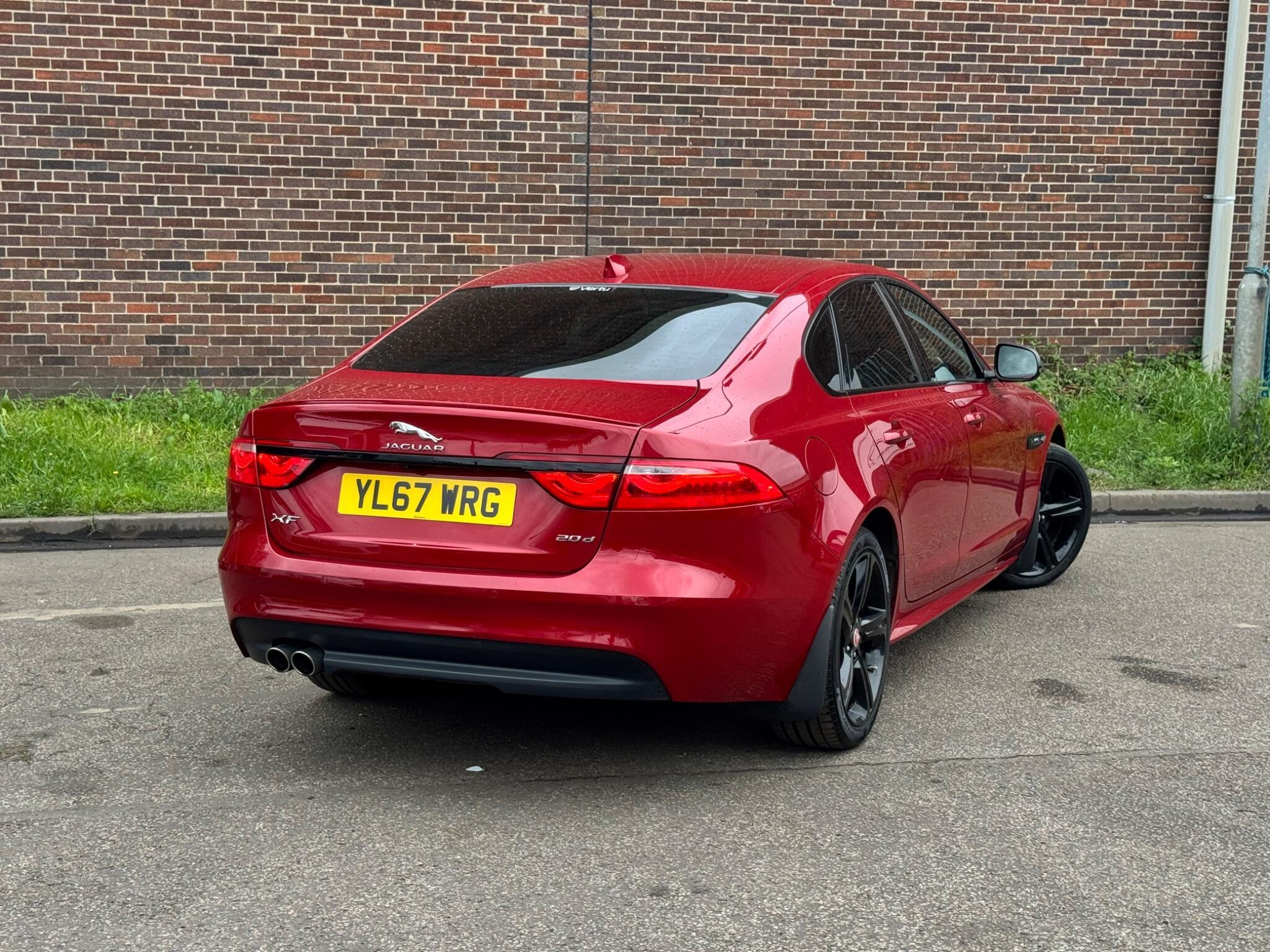 Jaguar XF - Image 14