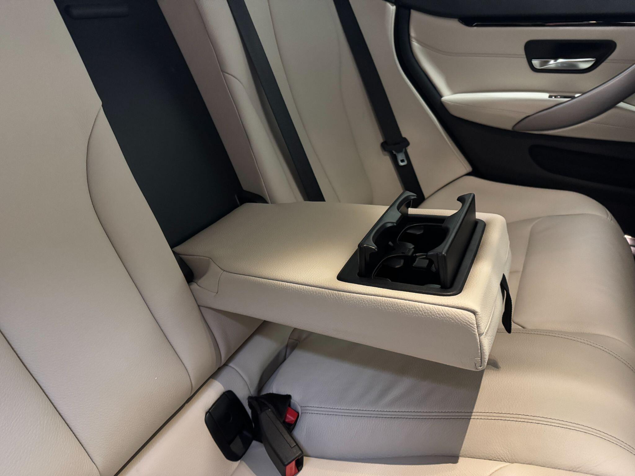 BMW 4 SERIES GRAN COUPE - Image 31