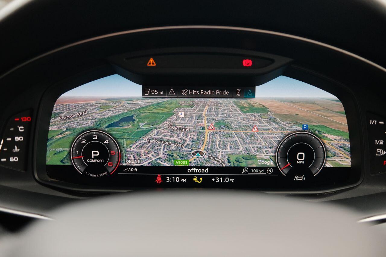 Audi Q8 - Image 10
