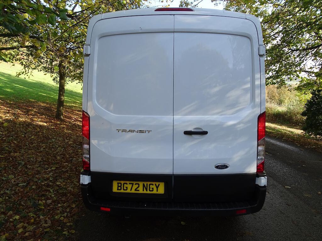 Ford Transit - Image 10