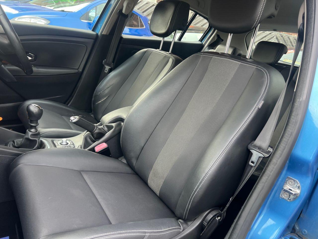 Renault Megane - Image 13