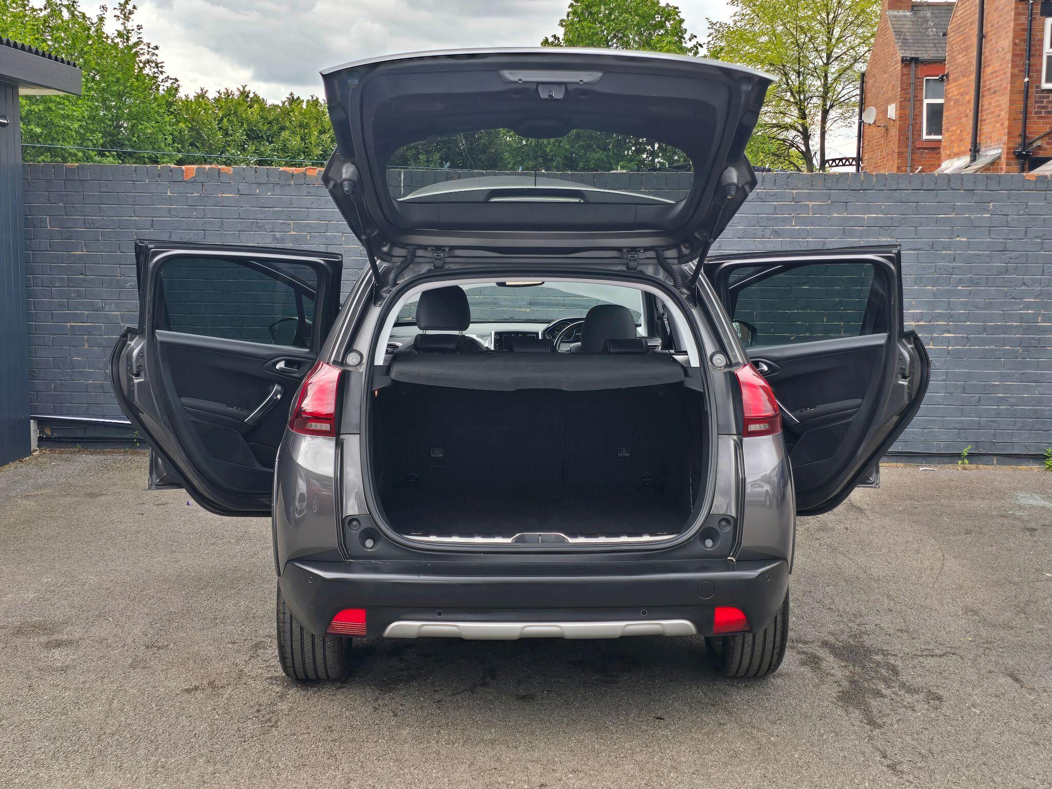 Peugeot 2008 - Image 20
