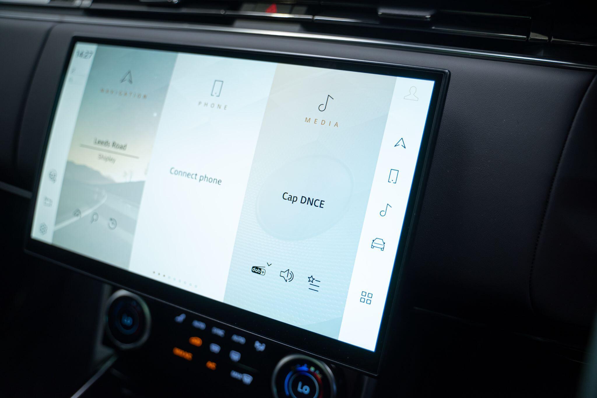 Land Rover Range Rover - Image 20