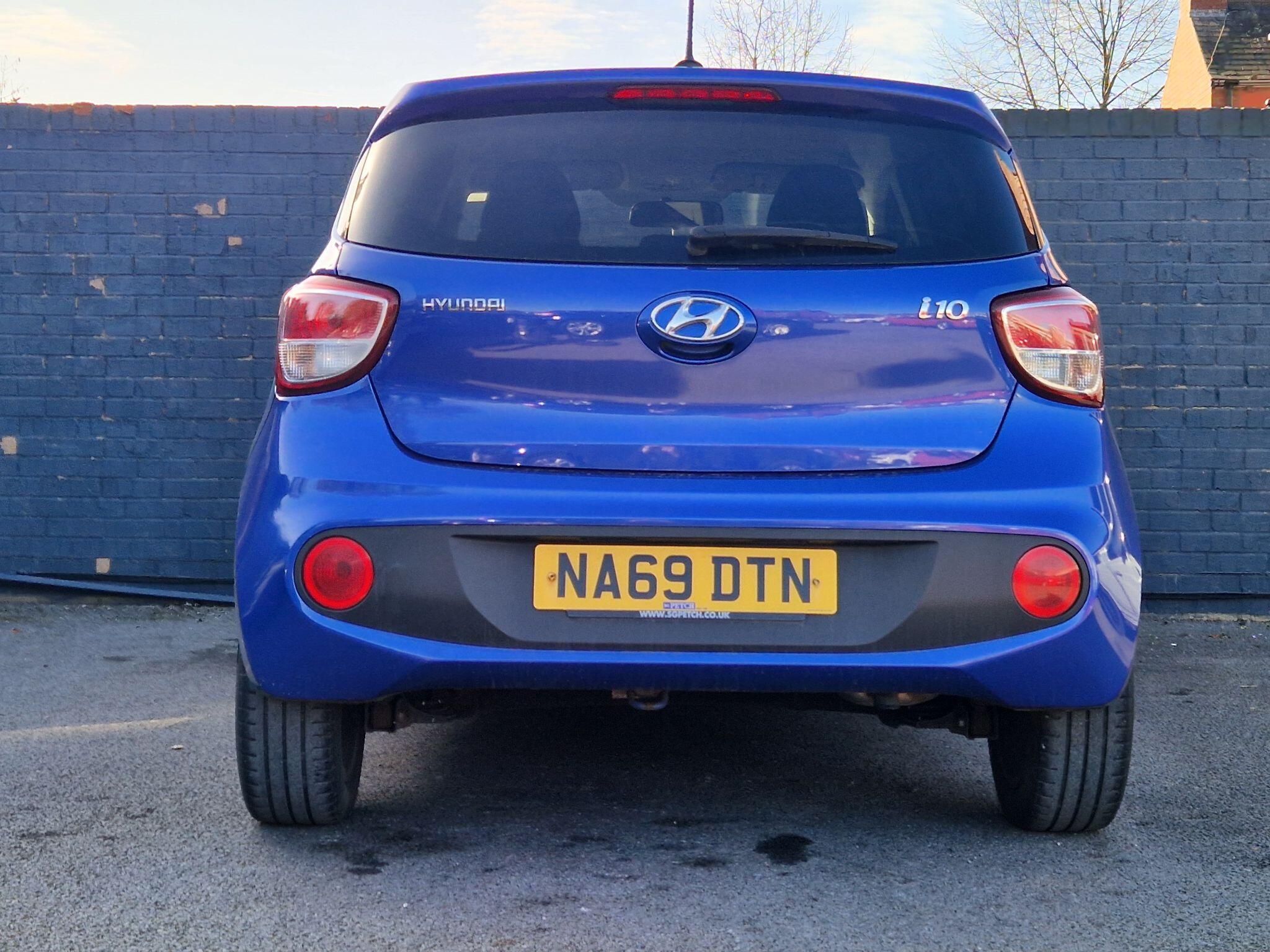 Hyundai i10 - Image 25