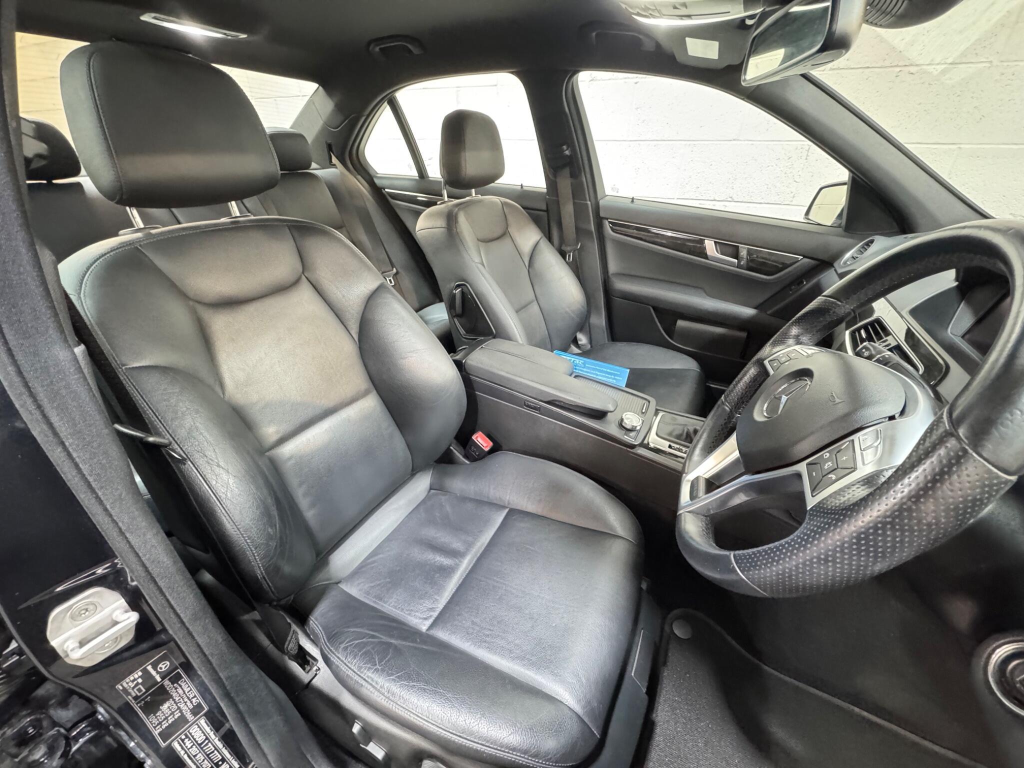 Mercedes C Class - Image 8