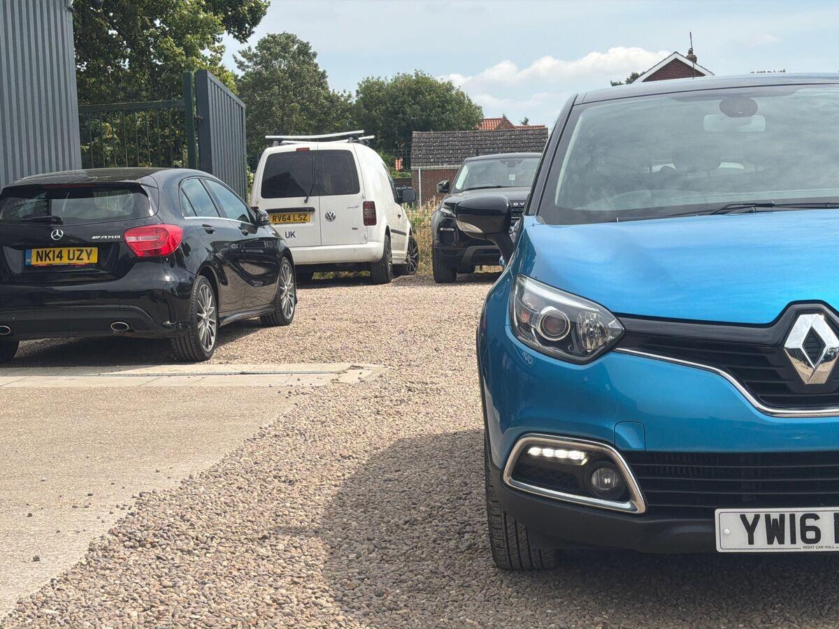 Renault Captur - Image 11