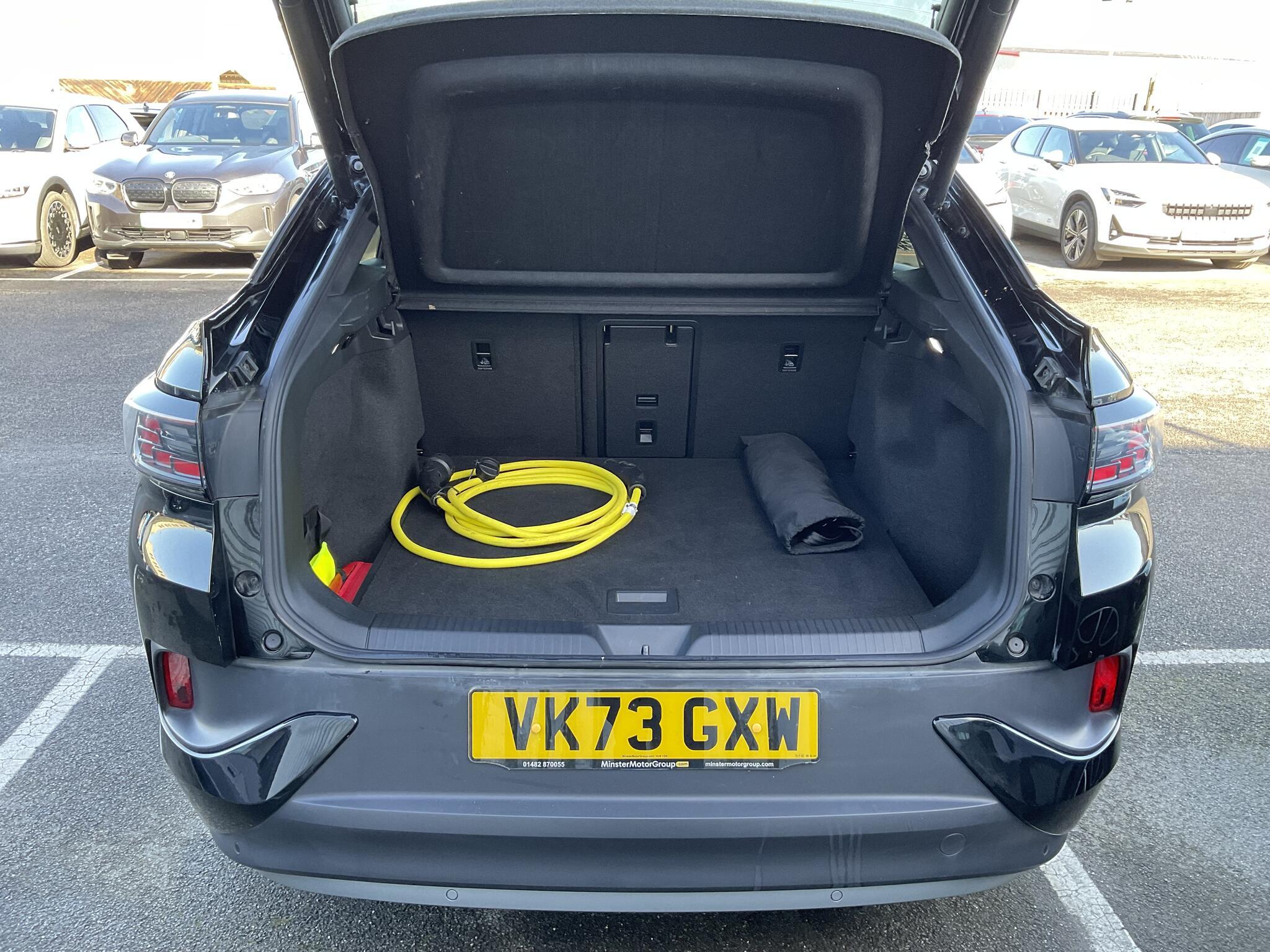 Volkswagen Id5 - Image 19