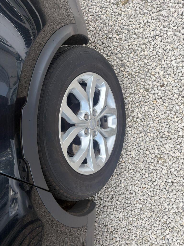 Land Rover Discovery - Image 24