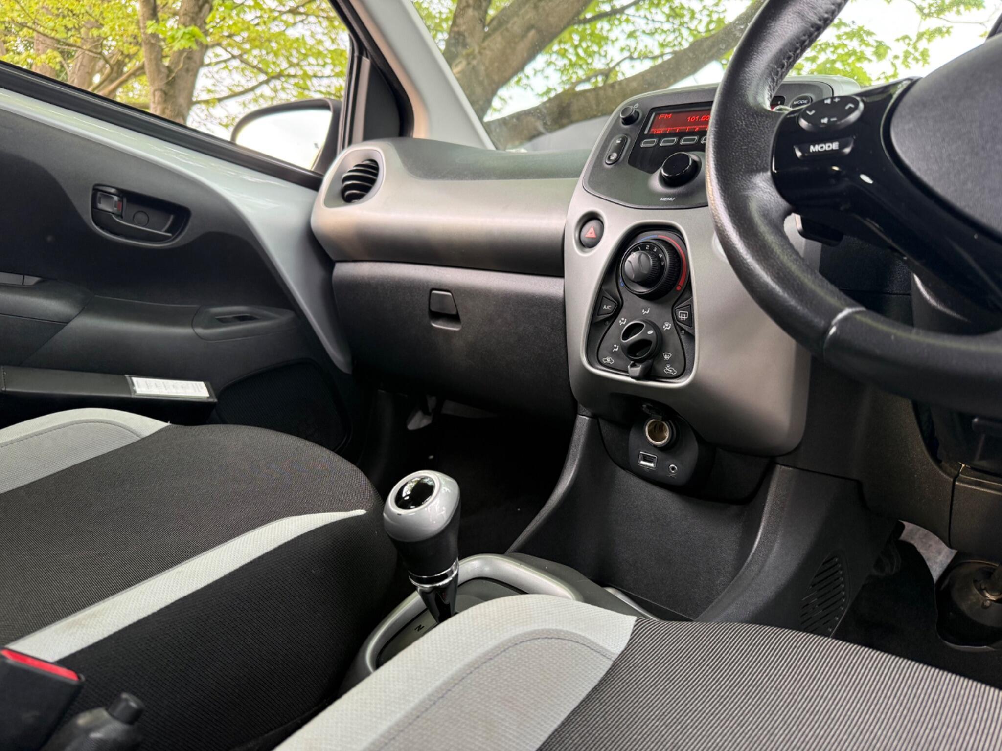 Toyota Aygo - Image 18