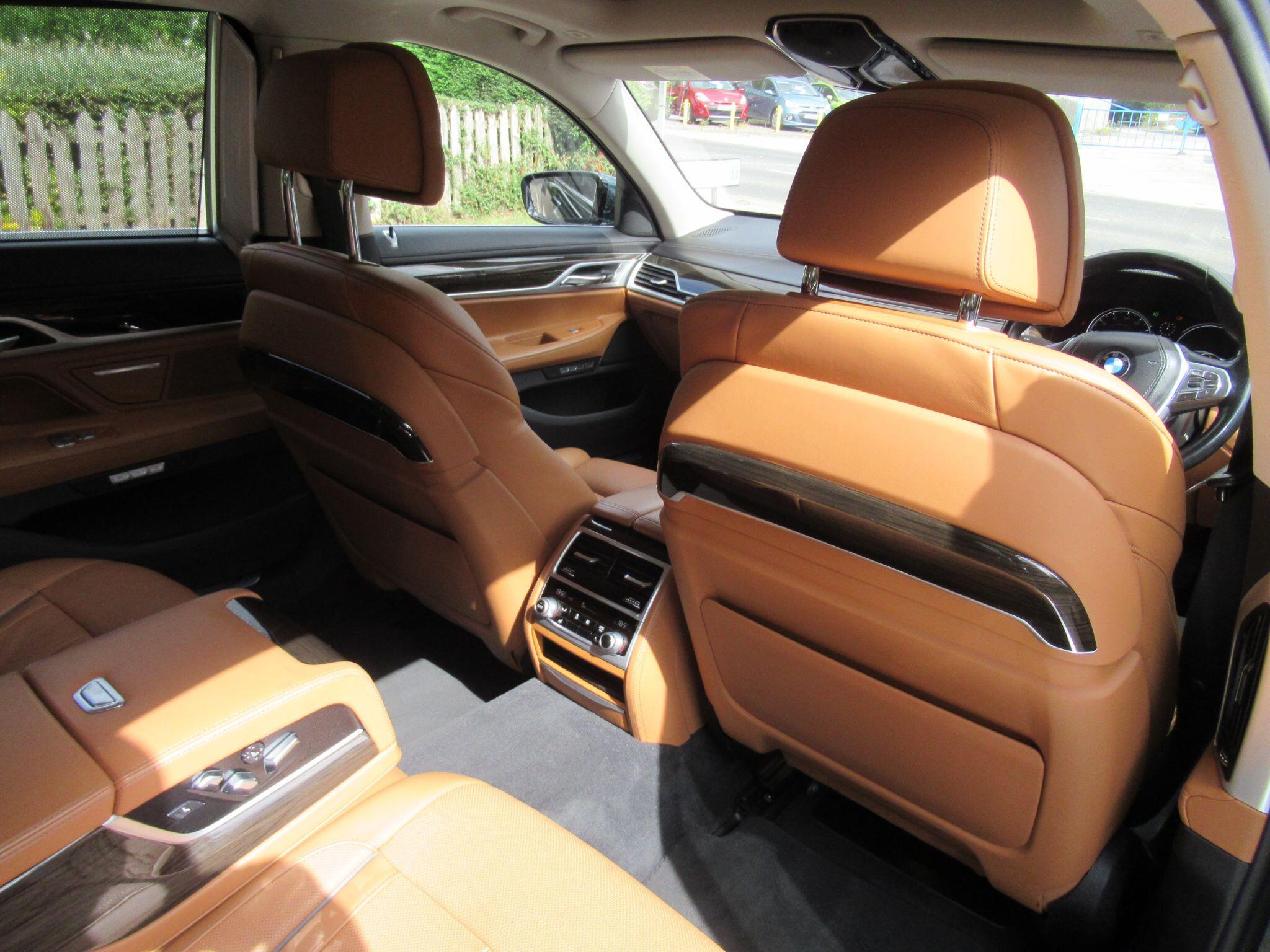 BMW 7 Series - Image 31