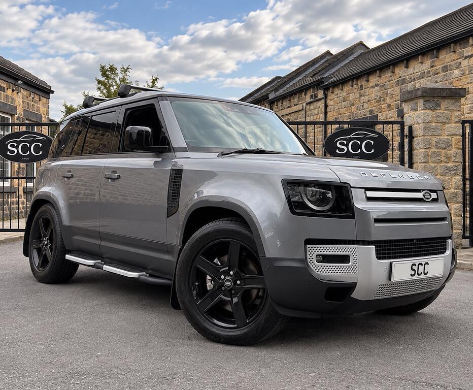Land Rover Defender 110 - Image 16