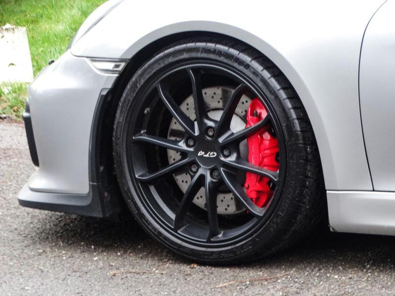 Porsche Cayman - Image 4