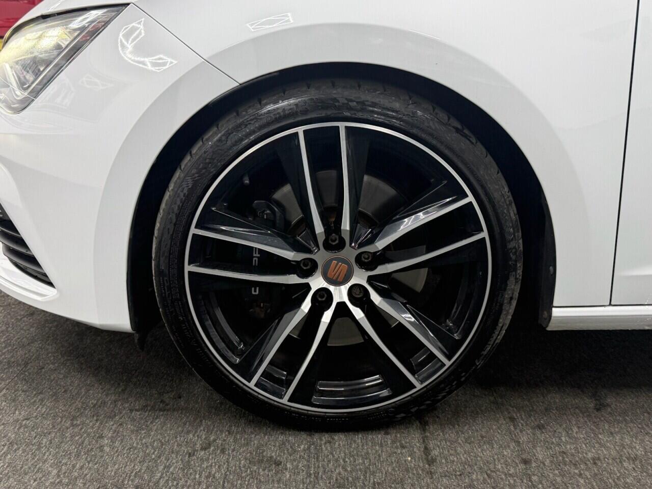 SEAT Leon - Image 20