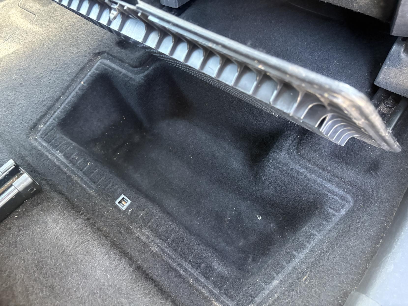 Citroen Grand C4 Picasso - Image 29