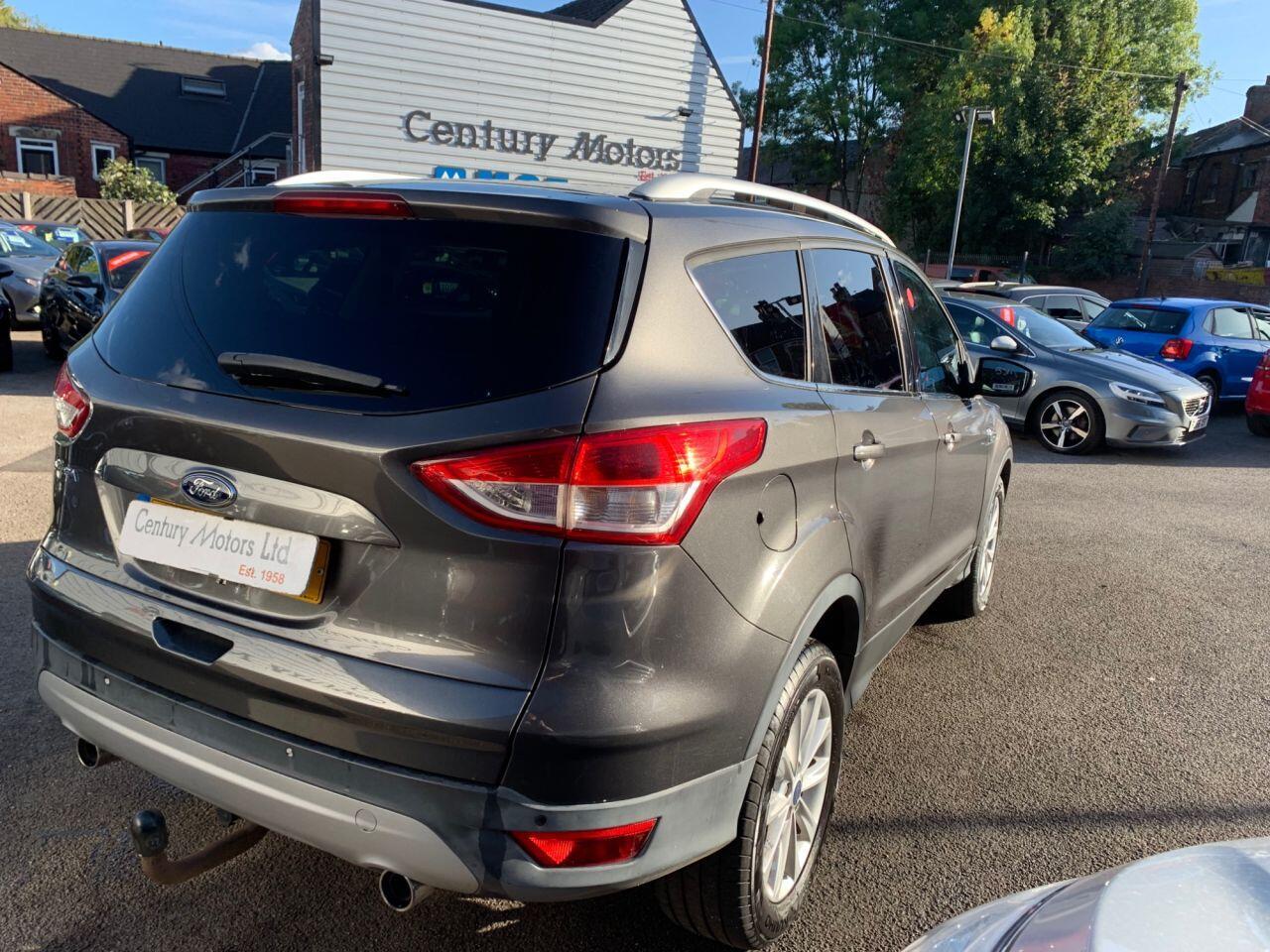Ford Kuga - Image 7