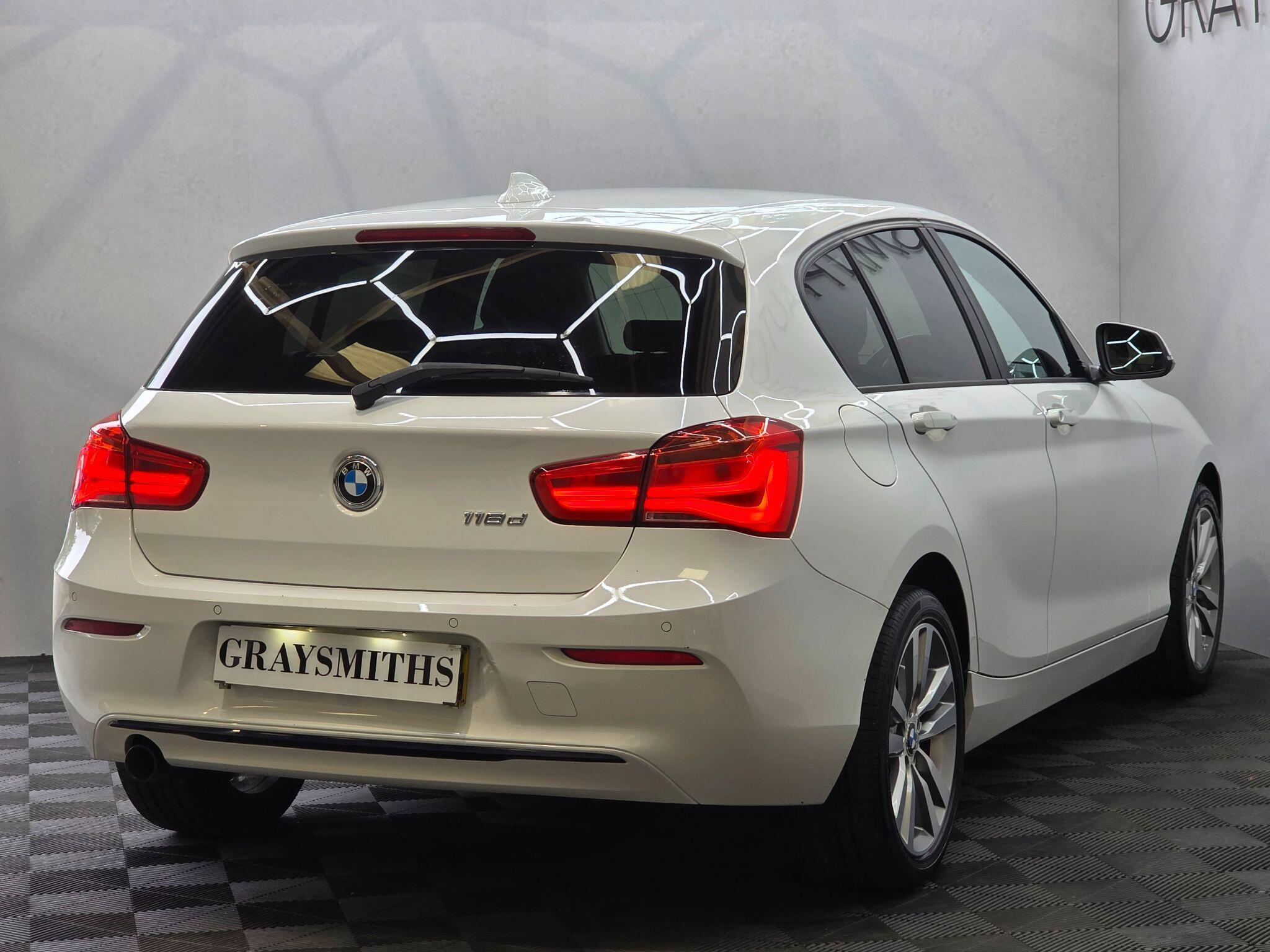 BMW 1 Series - Image 9