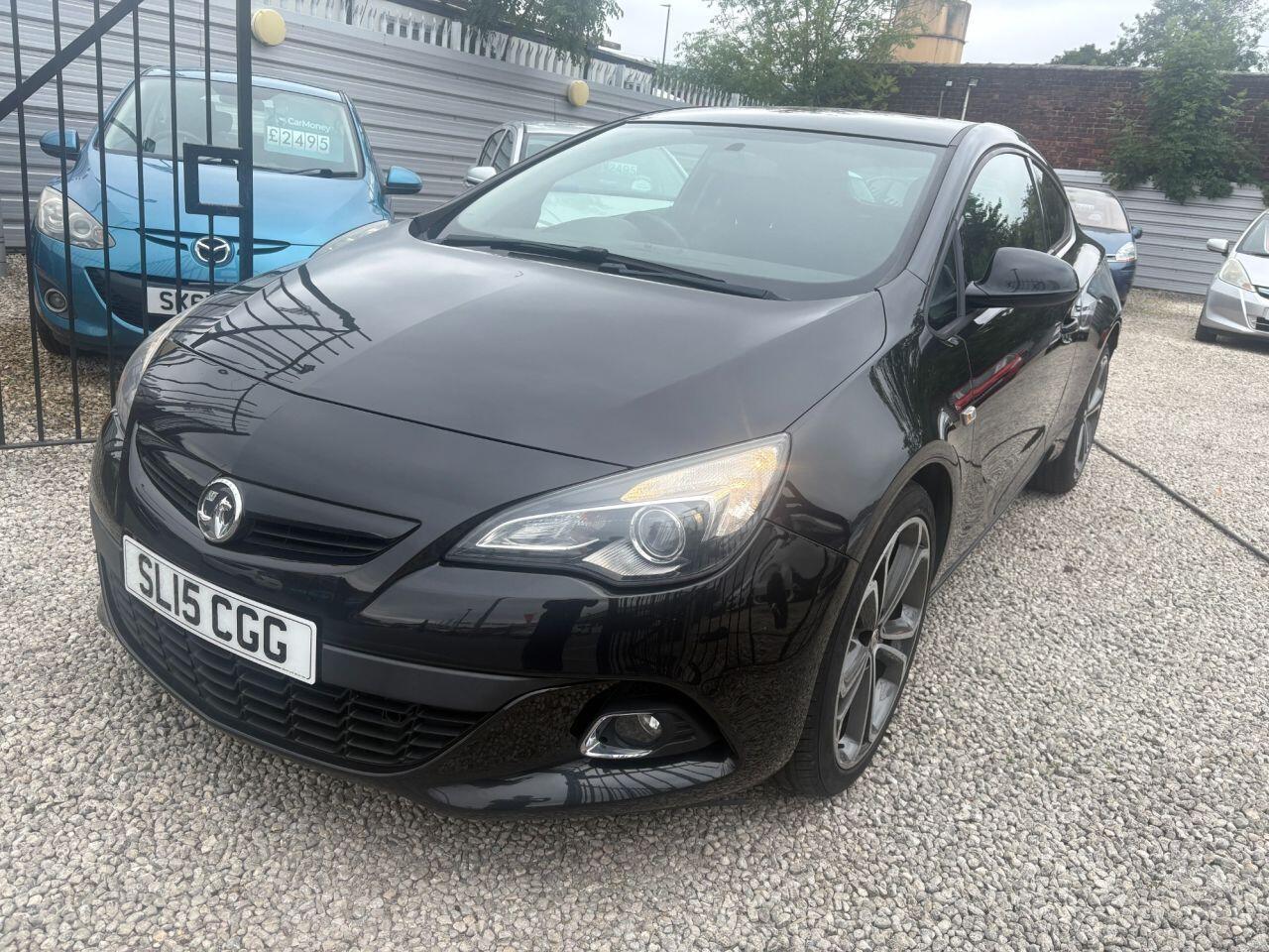 Vauxhall Astra GTC - Image 3