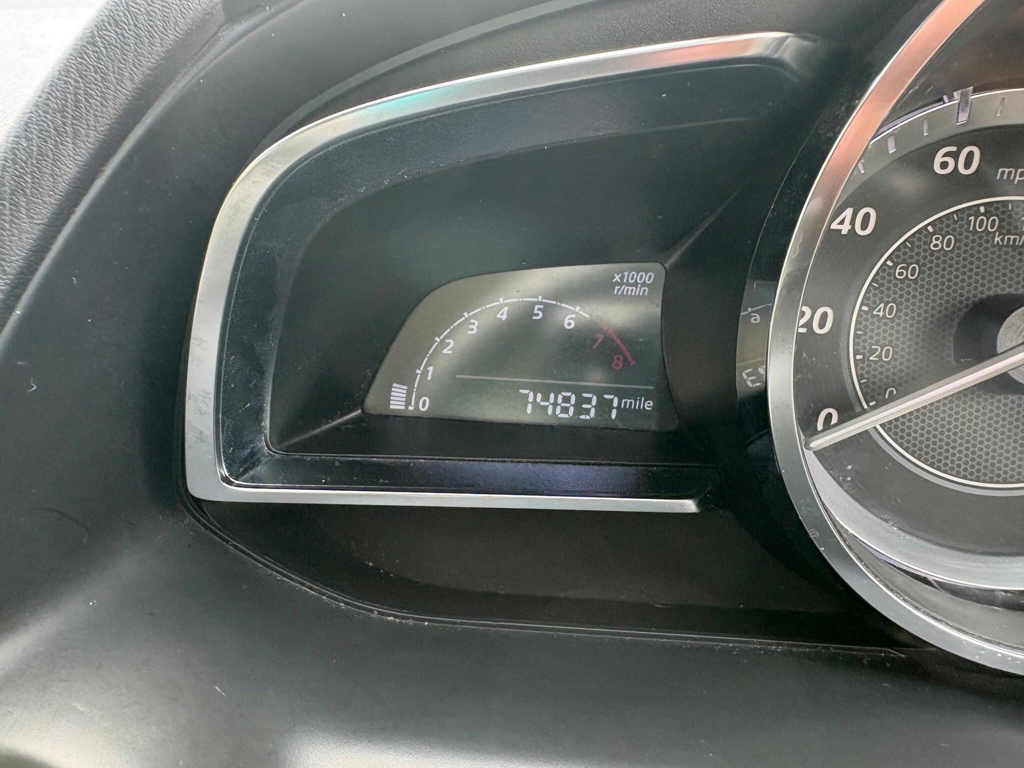 Mazda MAZDA2 - Image 35