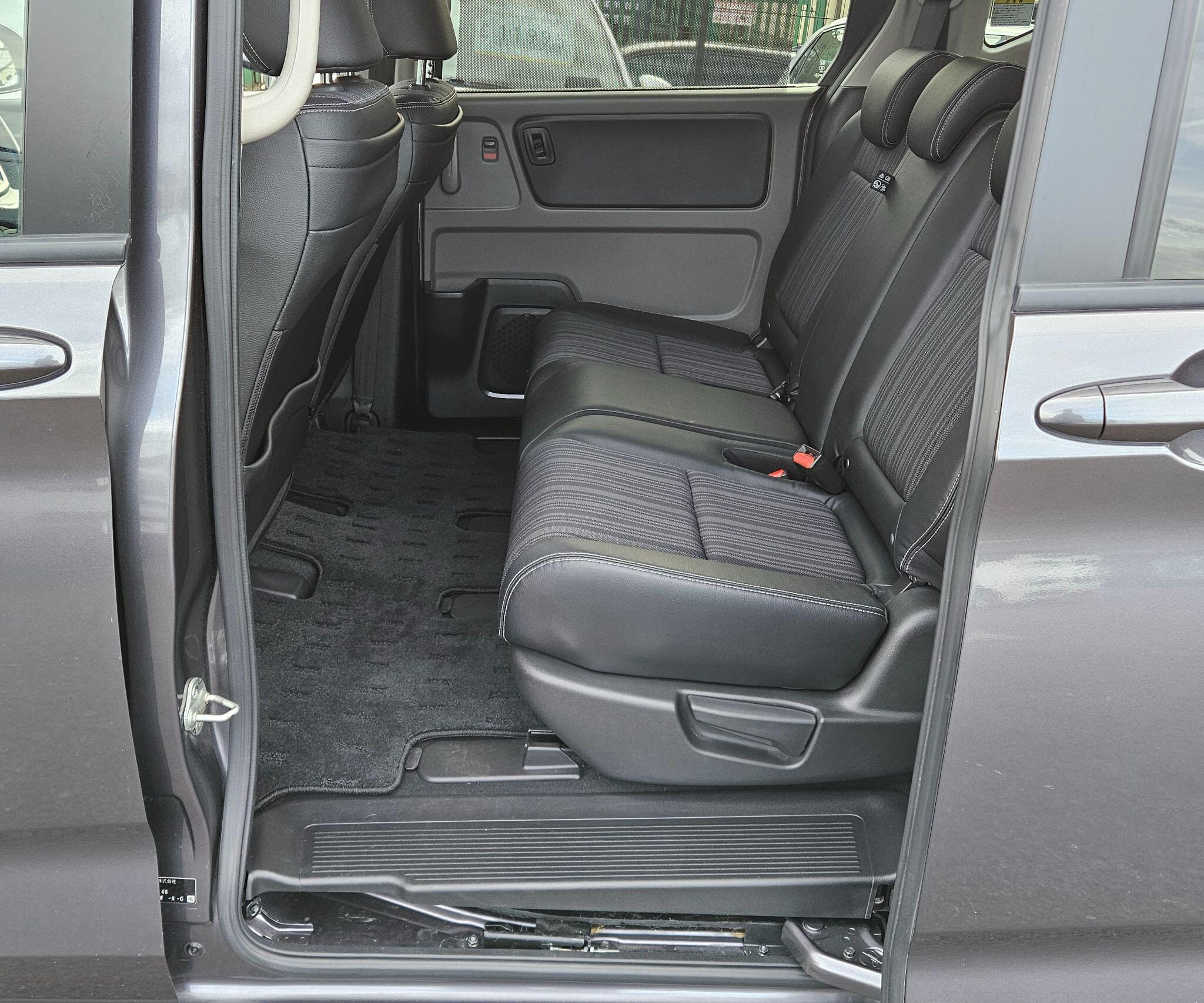 Honda Freed - Image 18