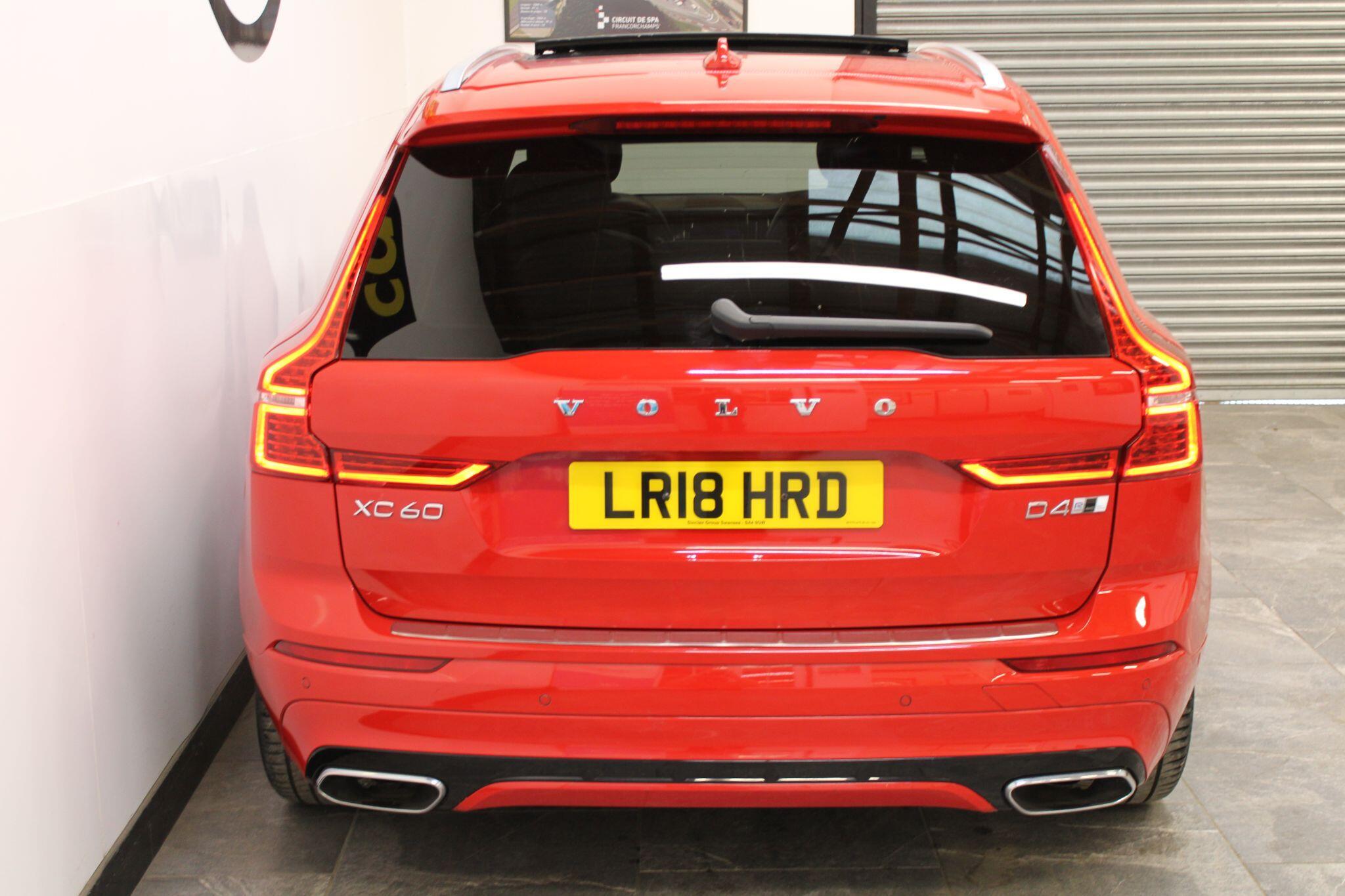 Volvo XC60 - Image 14