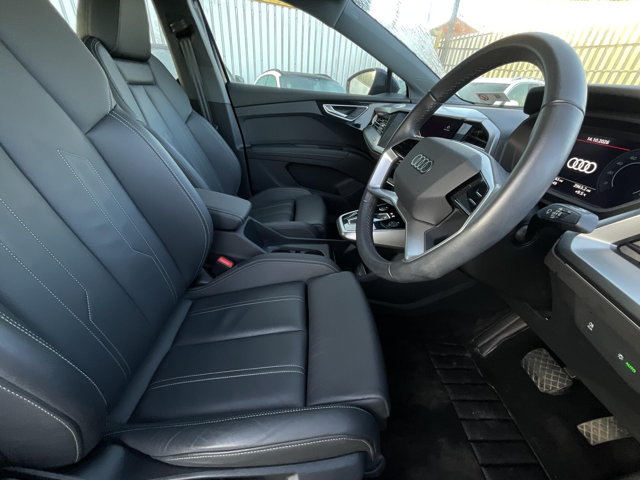 Audi Q4 E-Tron - Image 9