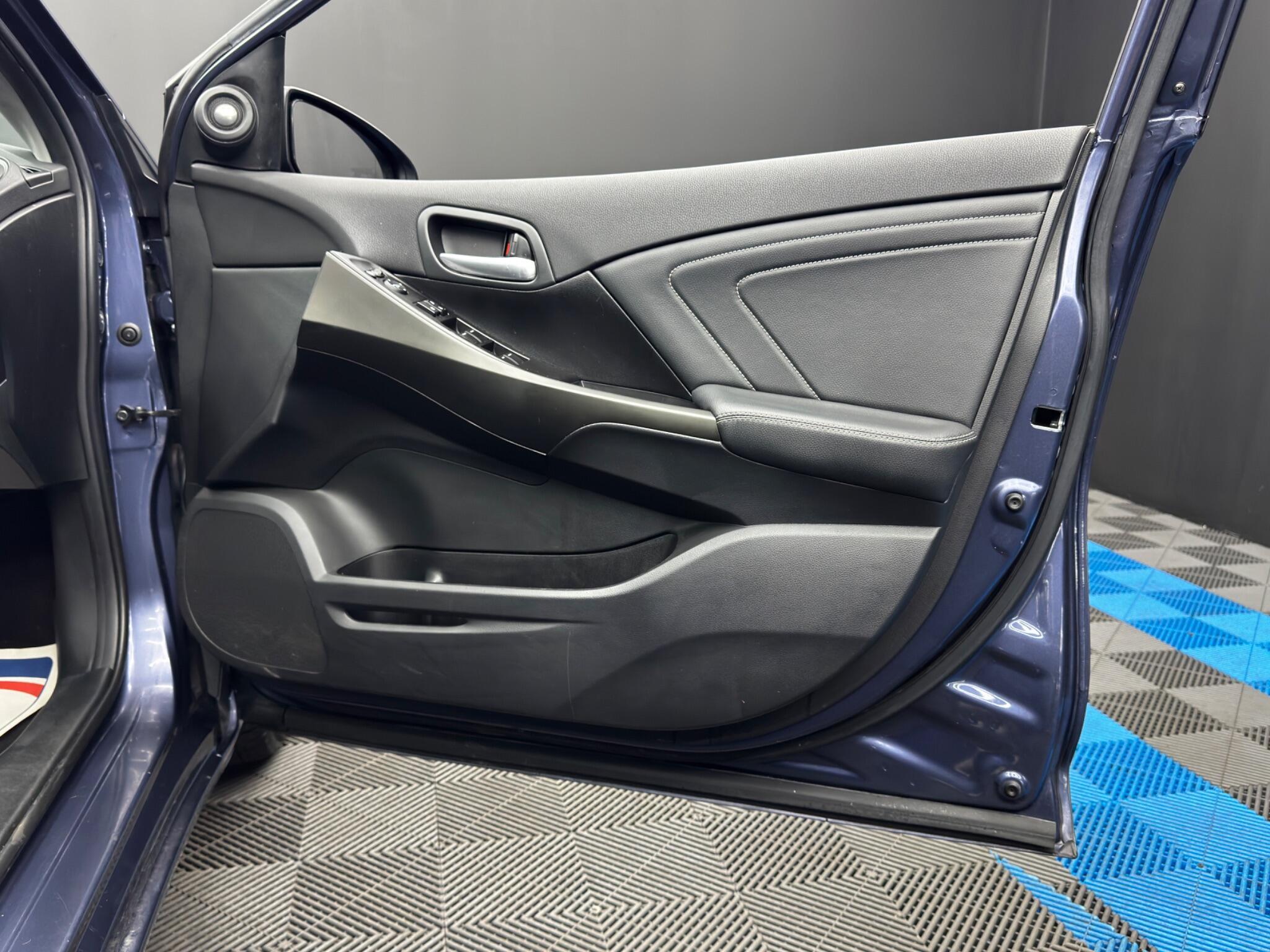 Honda Civic - Image 36