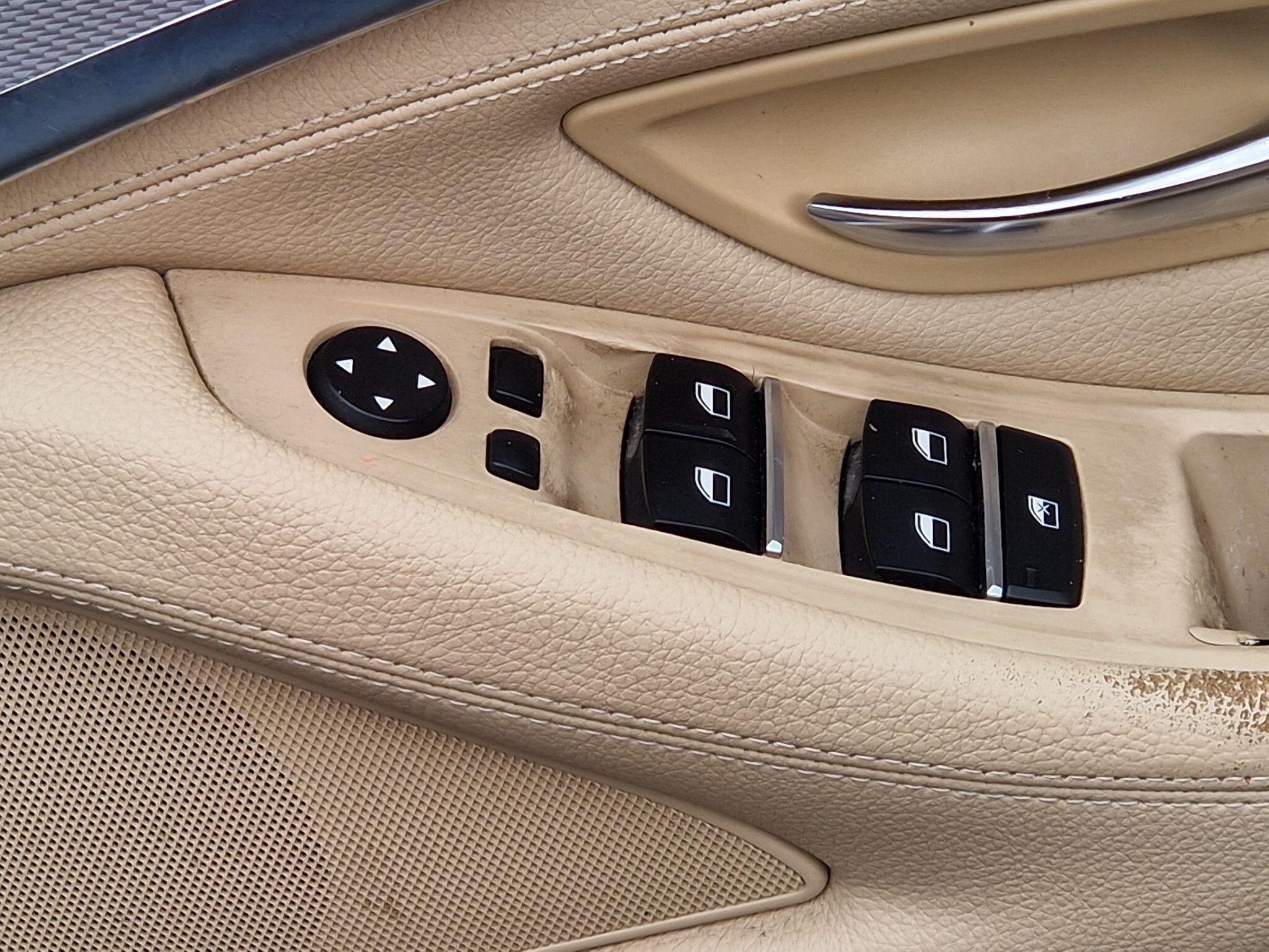 BMW 5 Series - Image 20