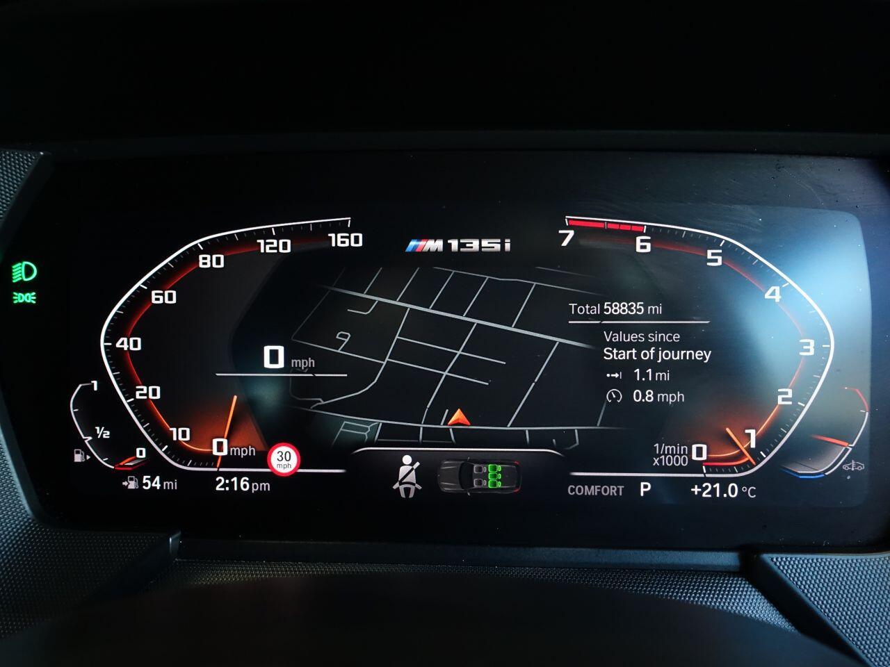 BMW 1 Series - Image 3