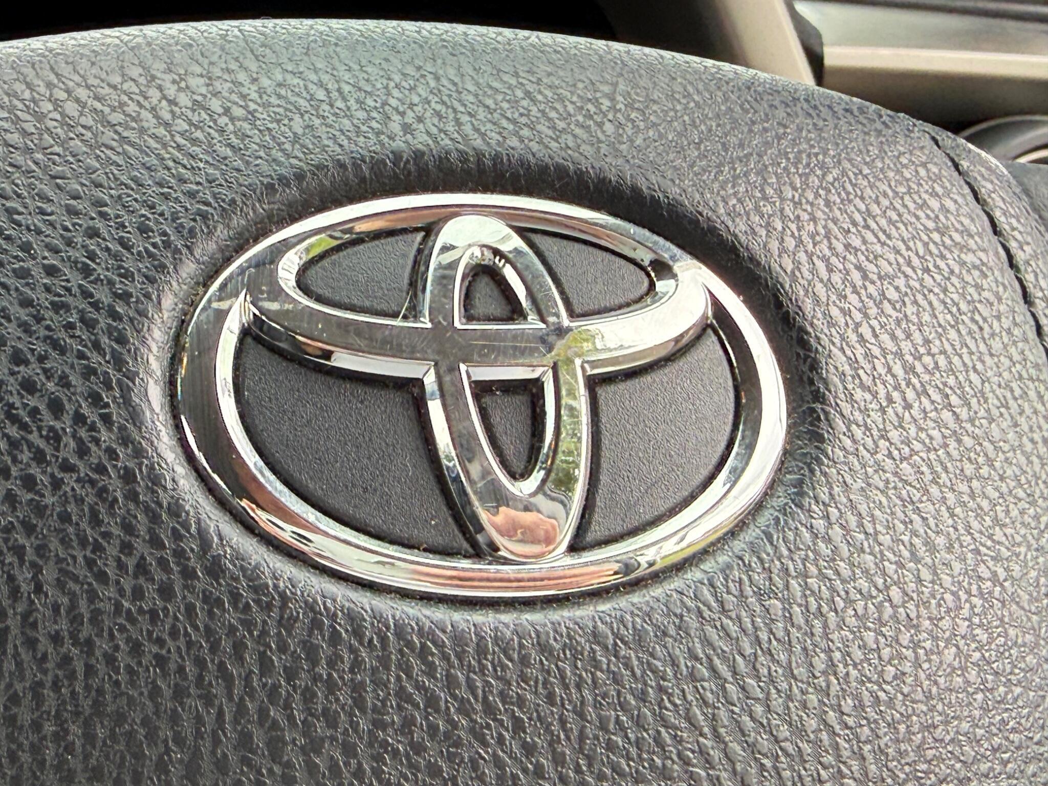 Toyota RAV4 - Image 19